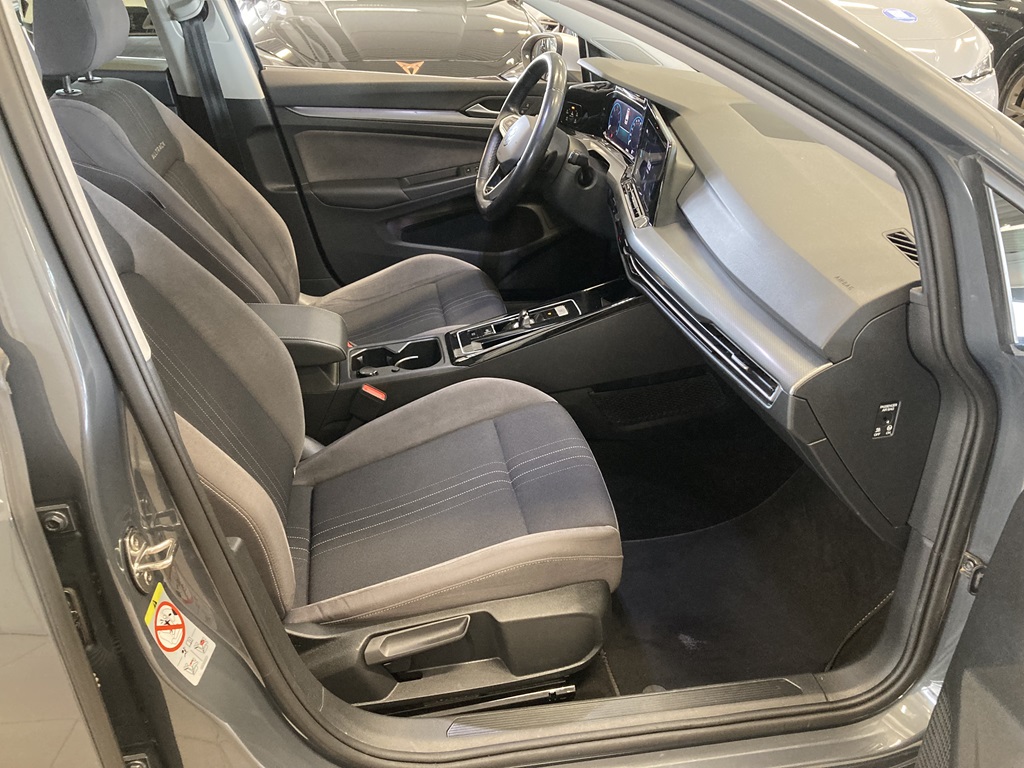 Volkswagen Golf WAZ43L