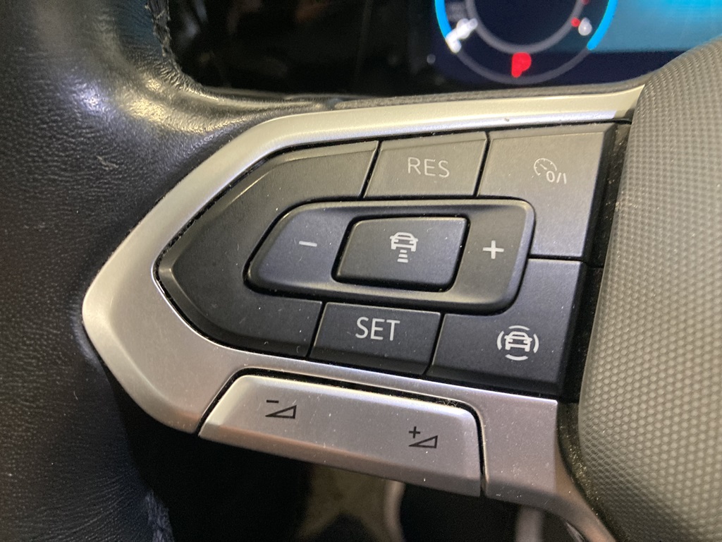 Volkswagen Golf WAZ43L