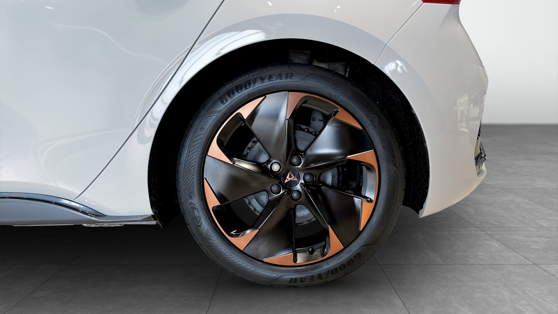 CUPRA Born WAZ85Z