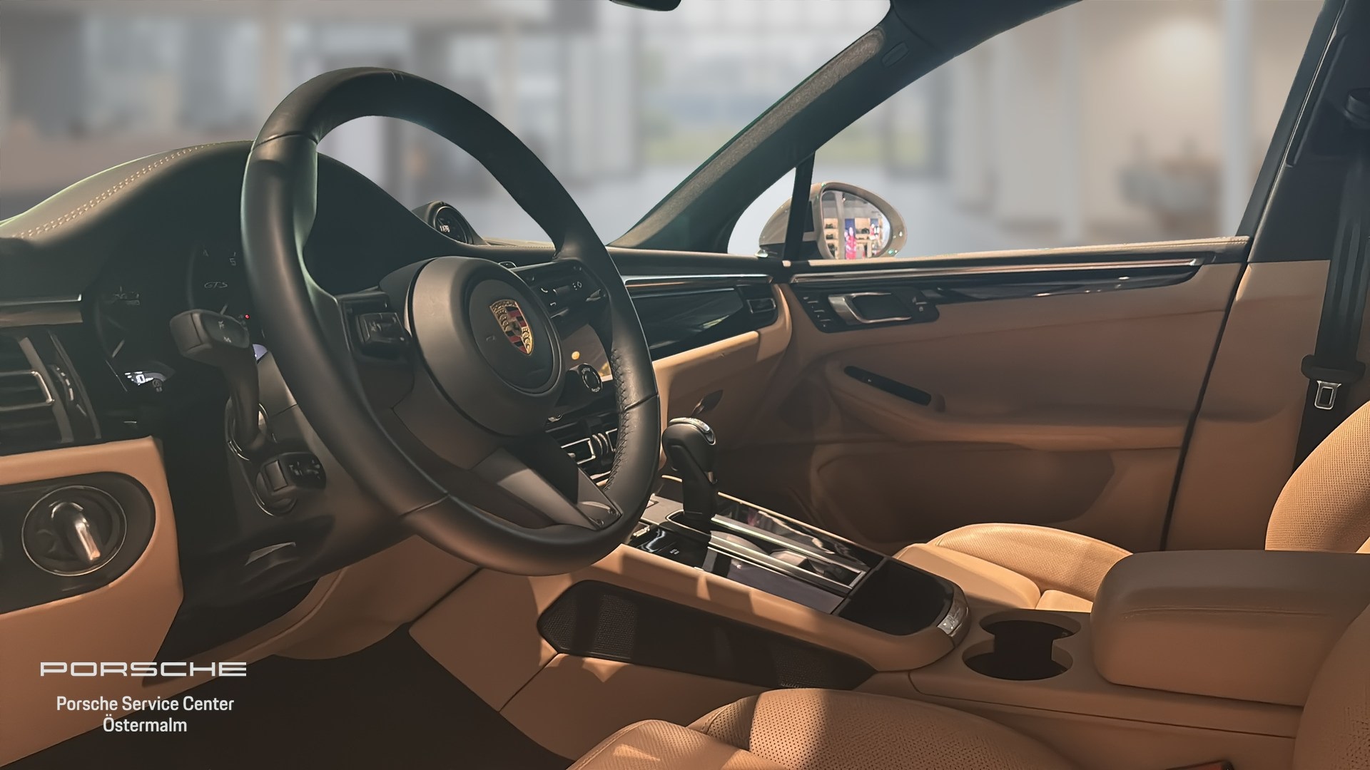 Porsche Macan WBF69L