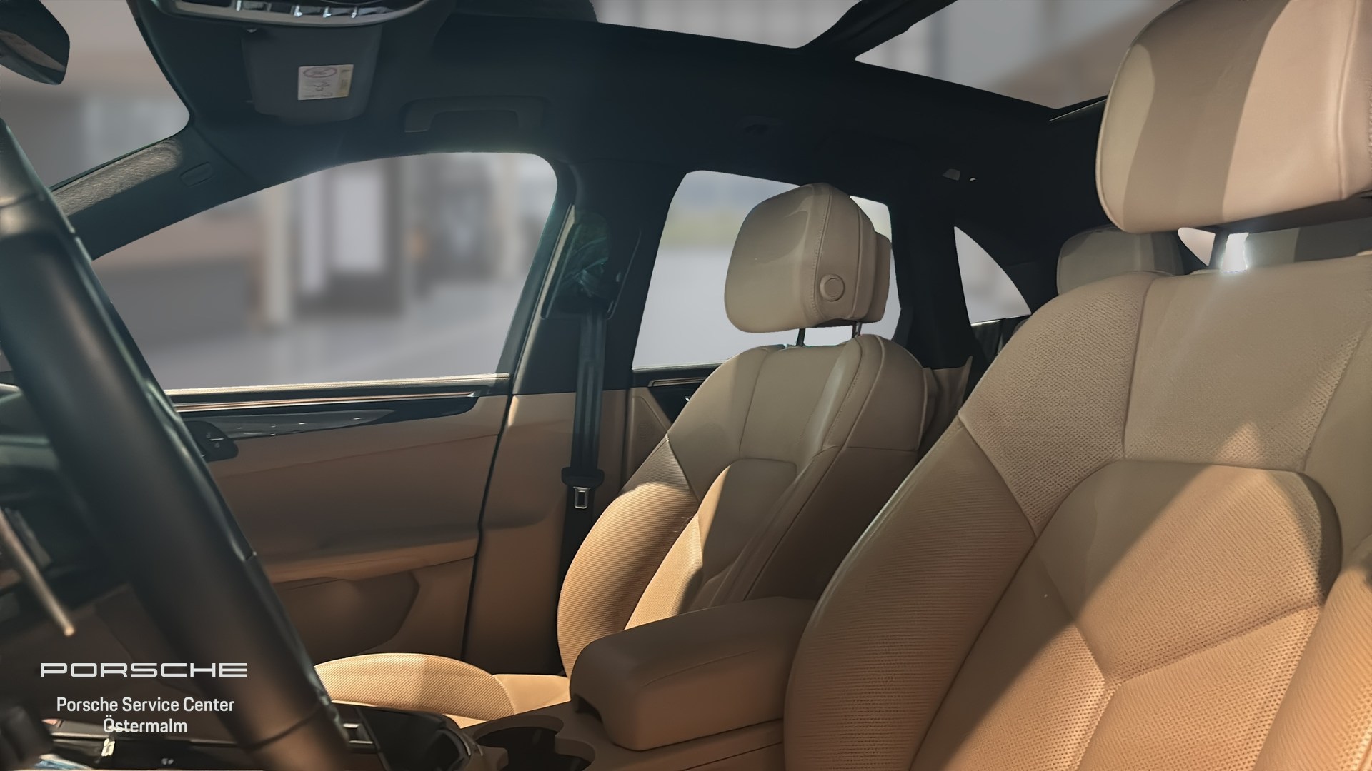 Porsche Macan WBF69L