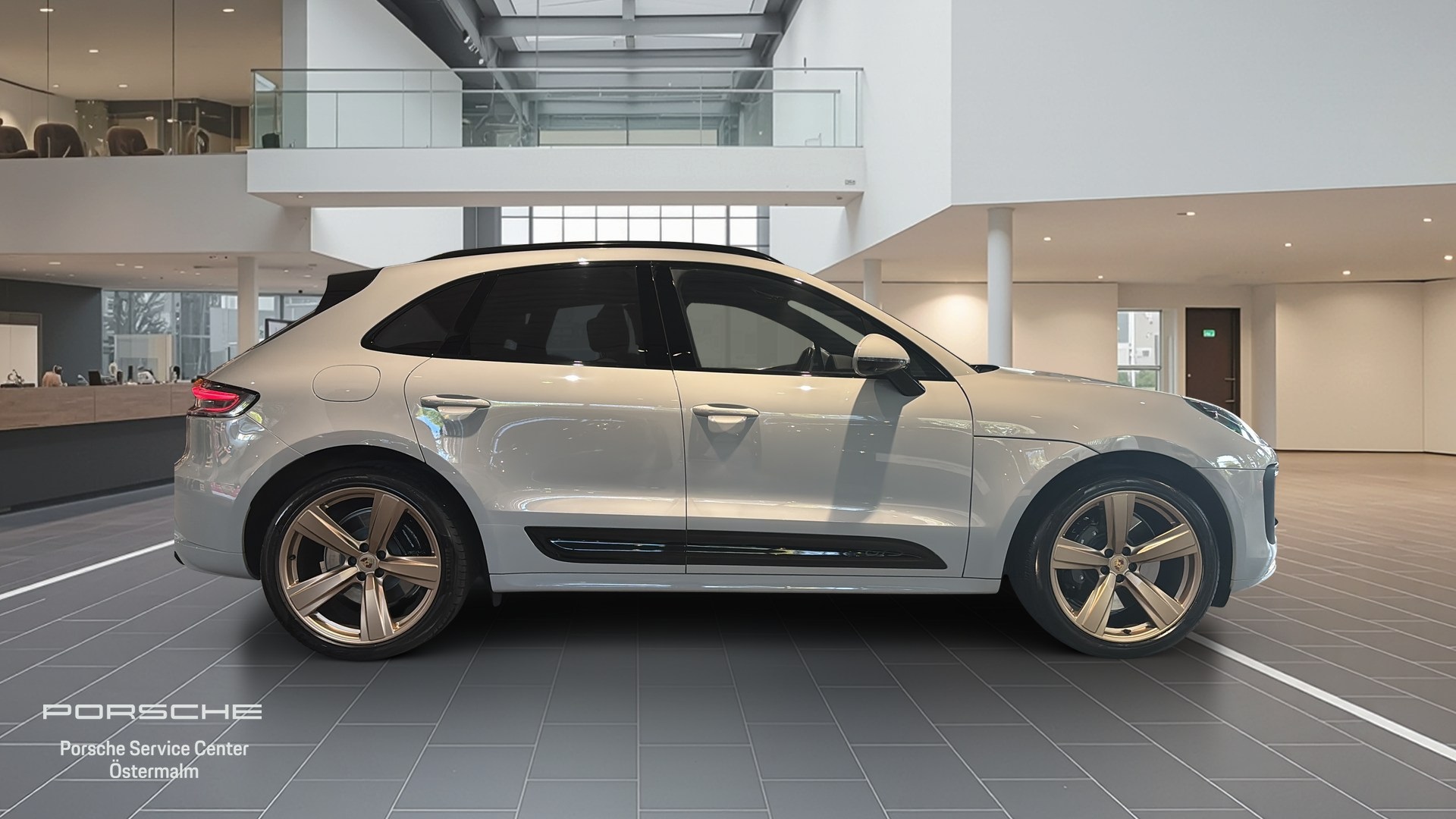Porsche Macan WBF69L
