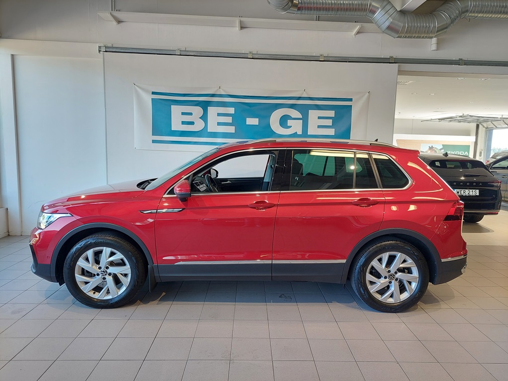 Volkswagen Tiguan WBG84U