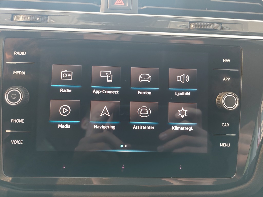 Volkswagen Tiguan WBG84U