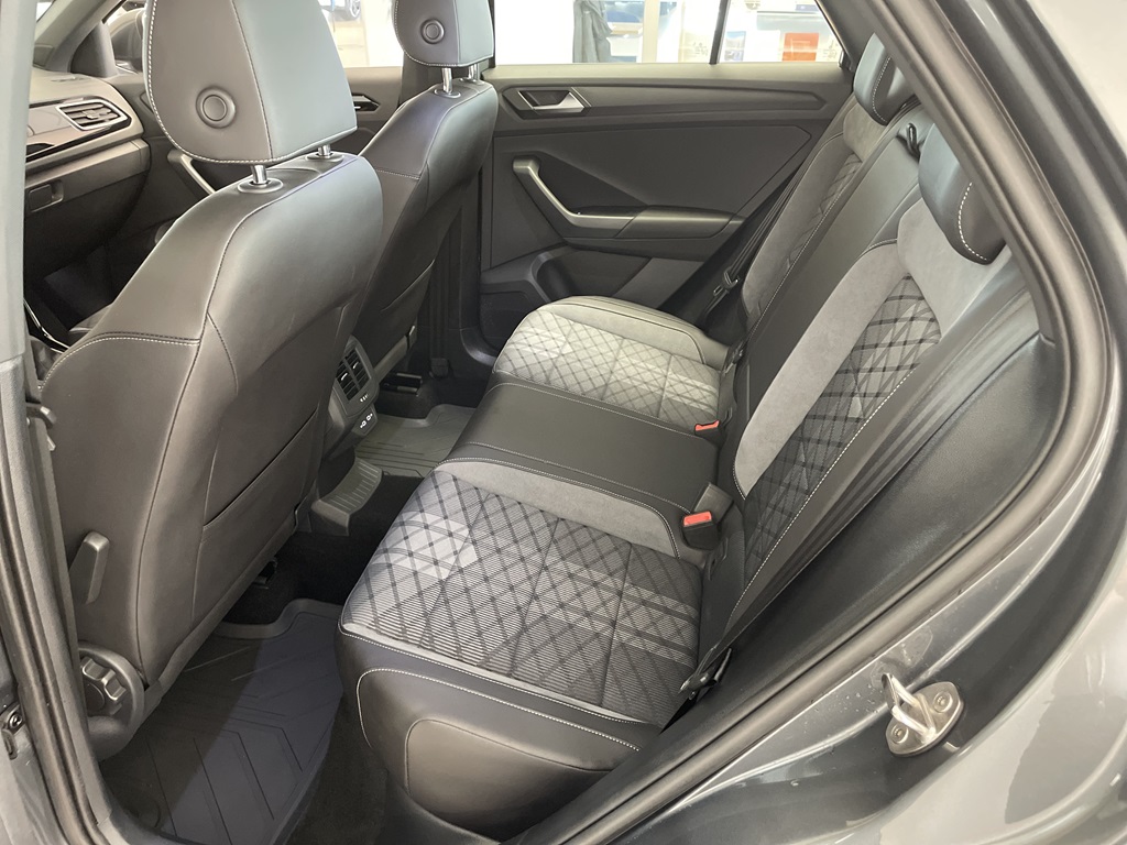Volkswagen T-Roc WBL04K