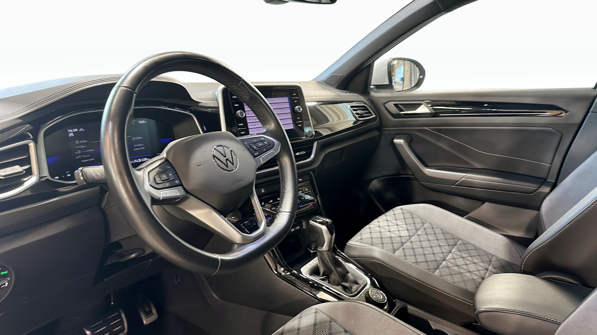 Volkswagen T-Roc WBM35X
