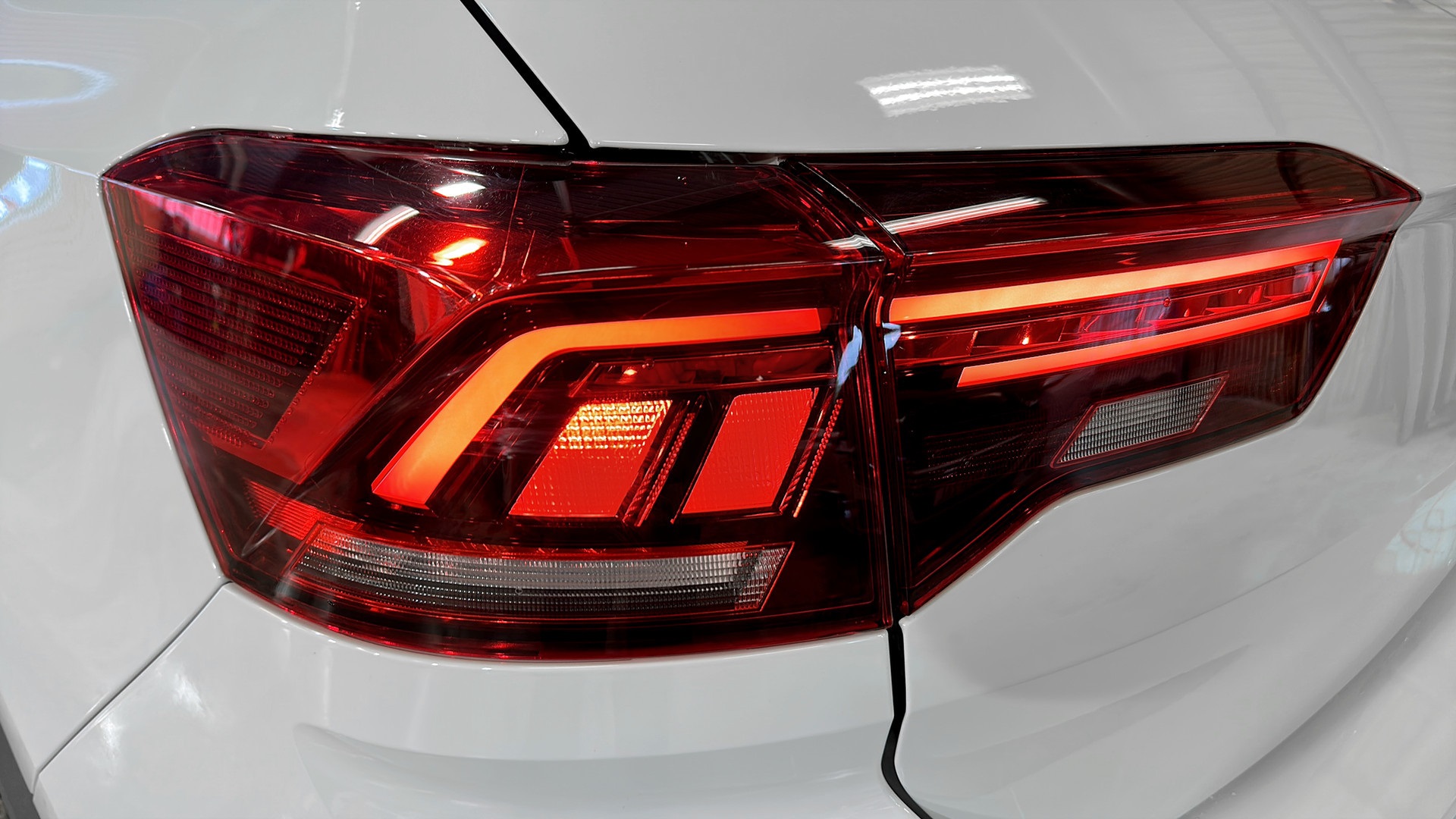 Volkswagen T-Roc WBM35X