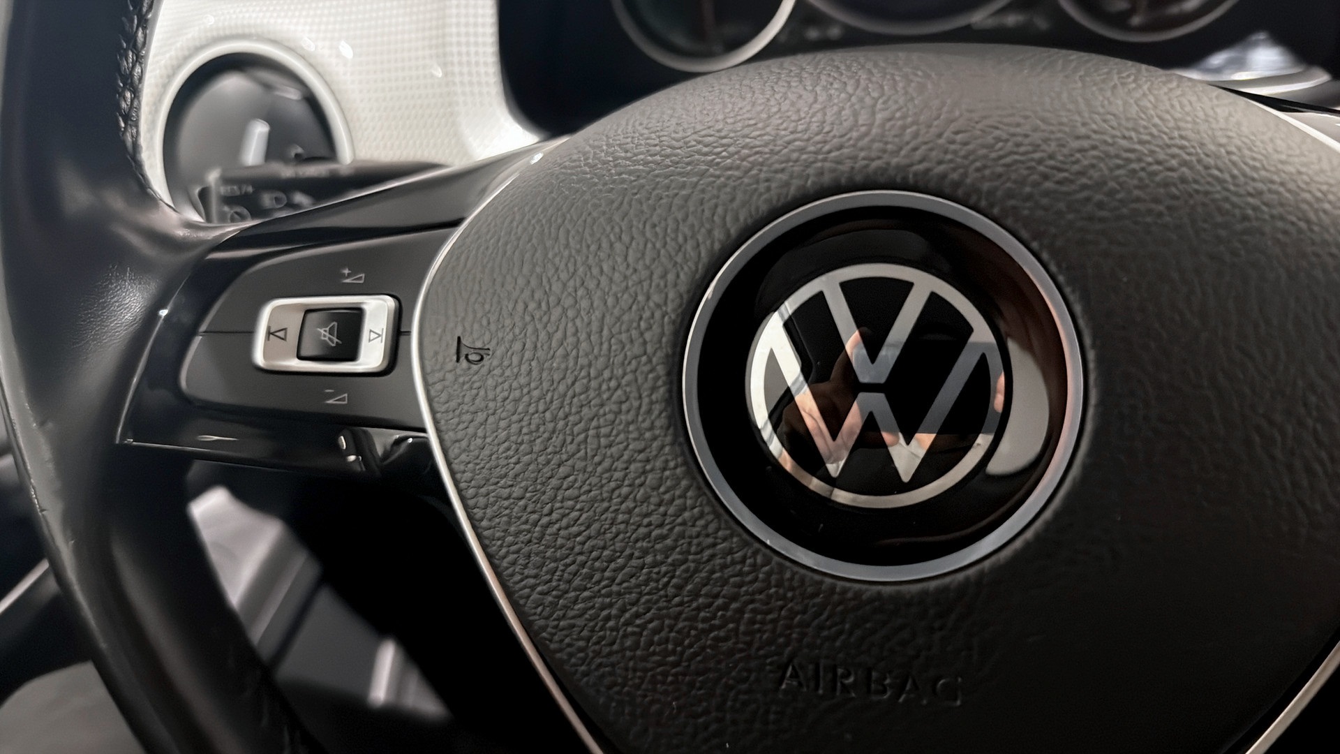 Volkswagen e-Up! WBM59G