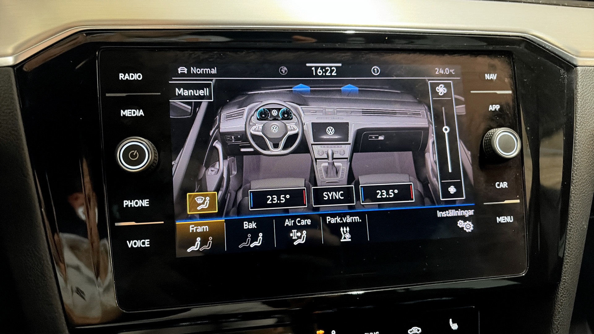 Volkswagen Passat WBM59U