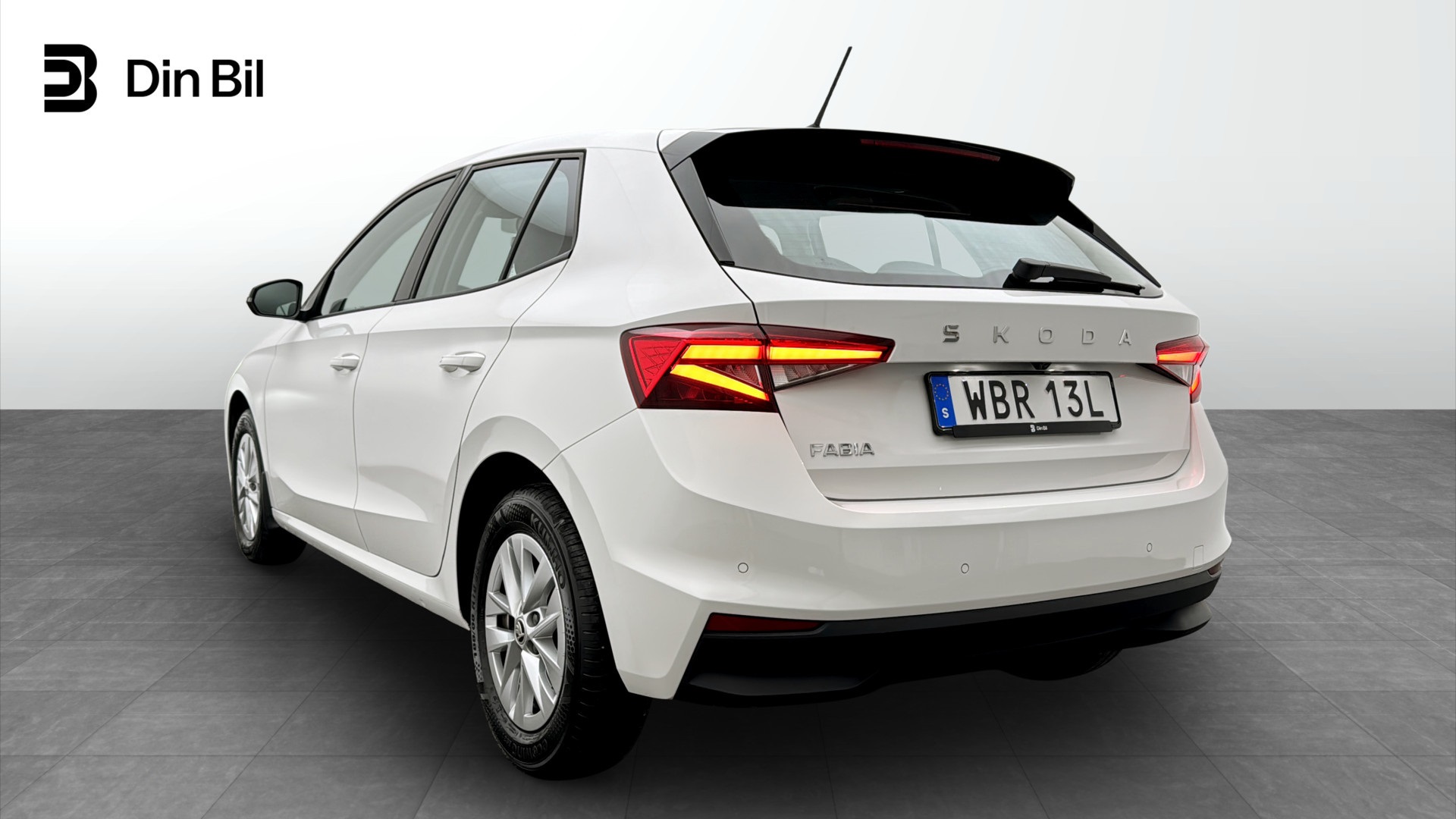Skoda Fabia WBR13L