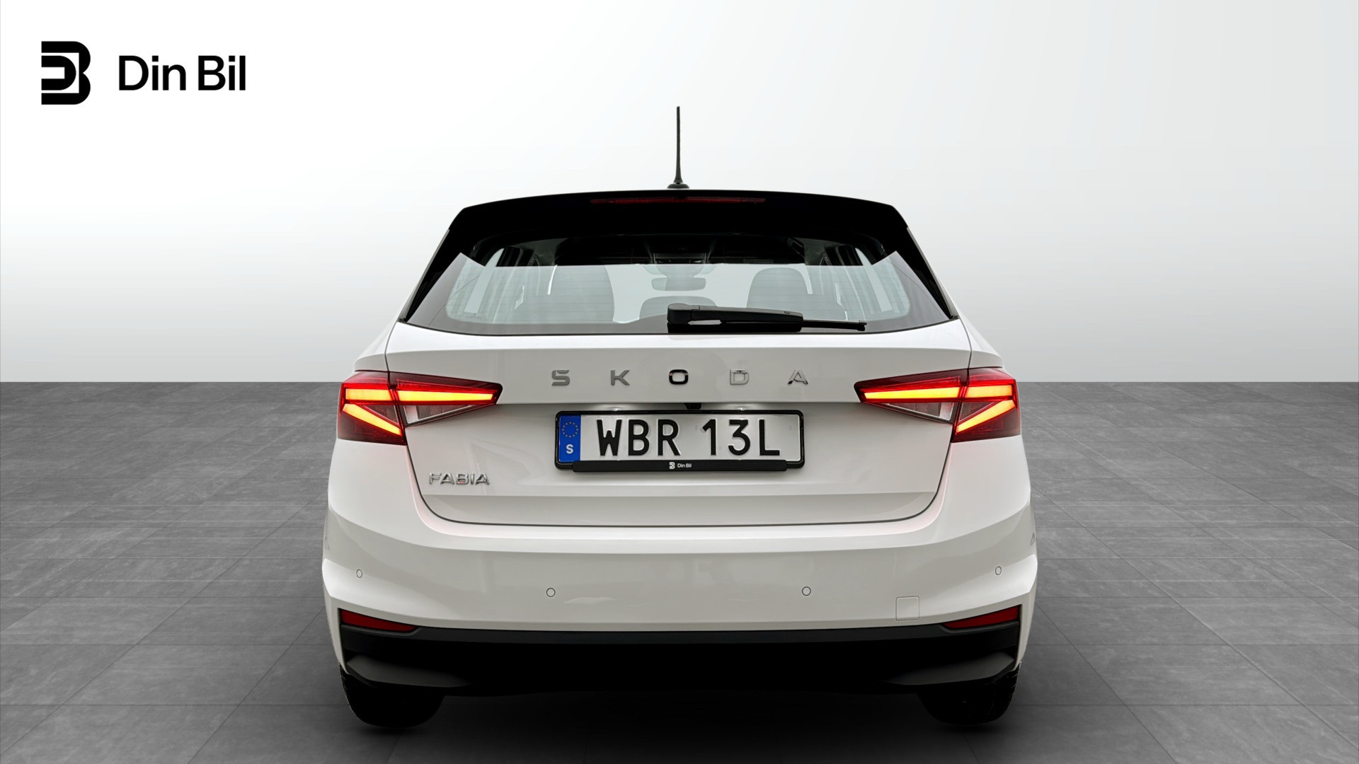 Skoda Fabia WBR13L