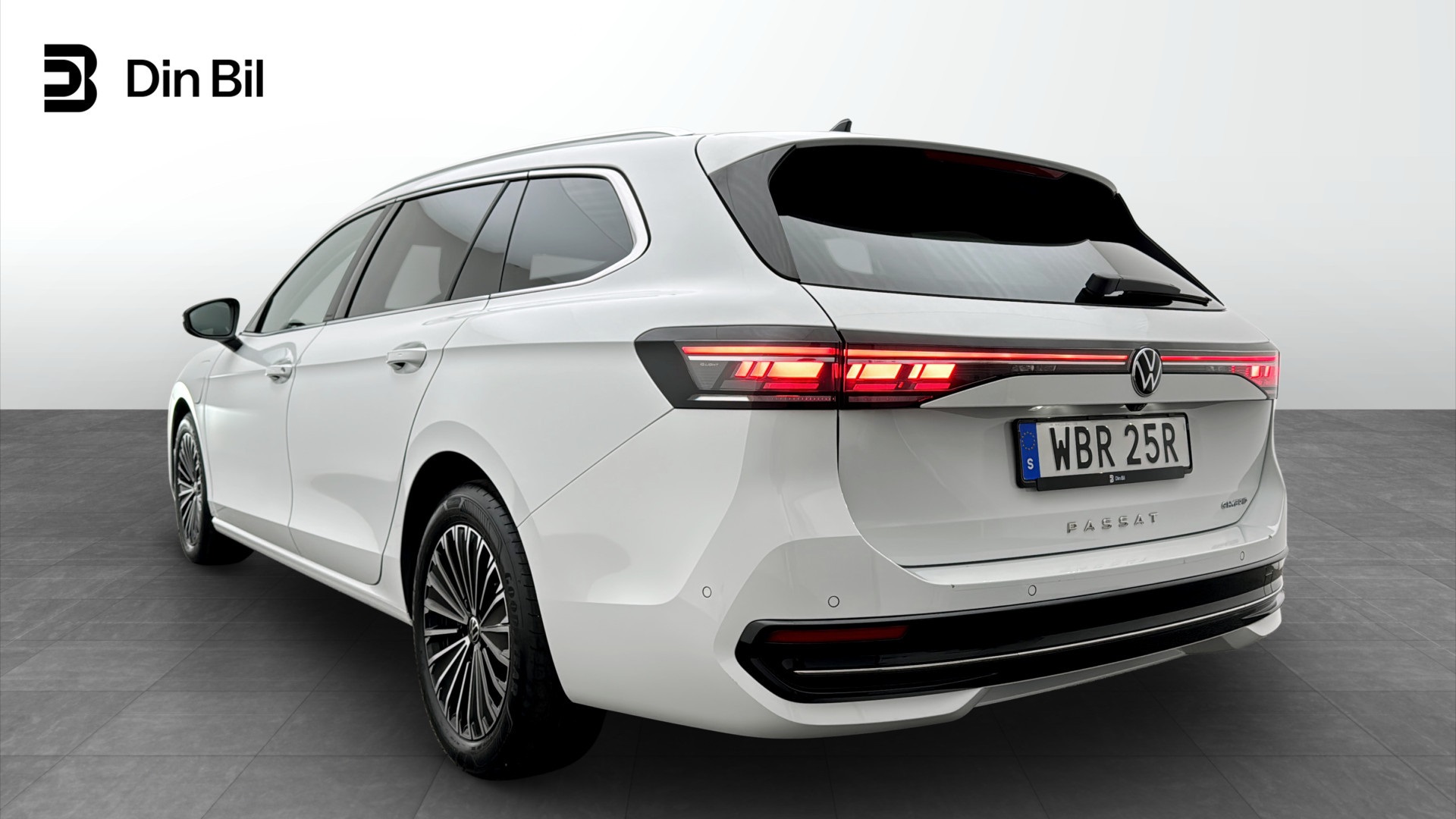Volkswagen Passat WBR25R