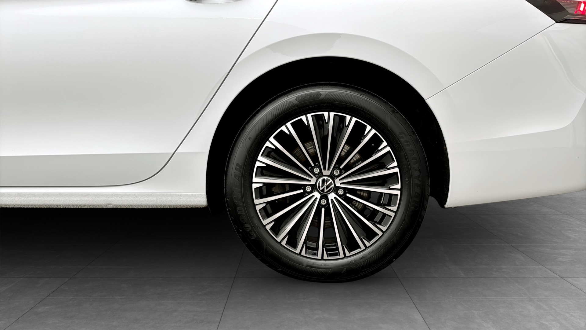 Volkswagen Passat WBR25R