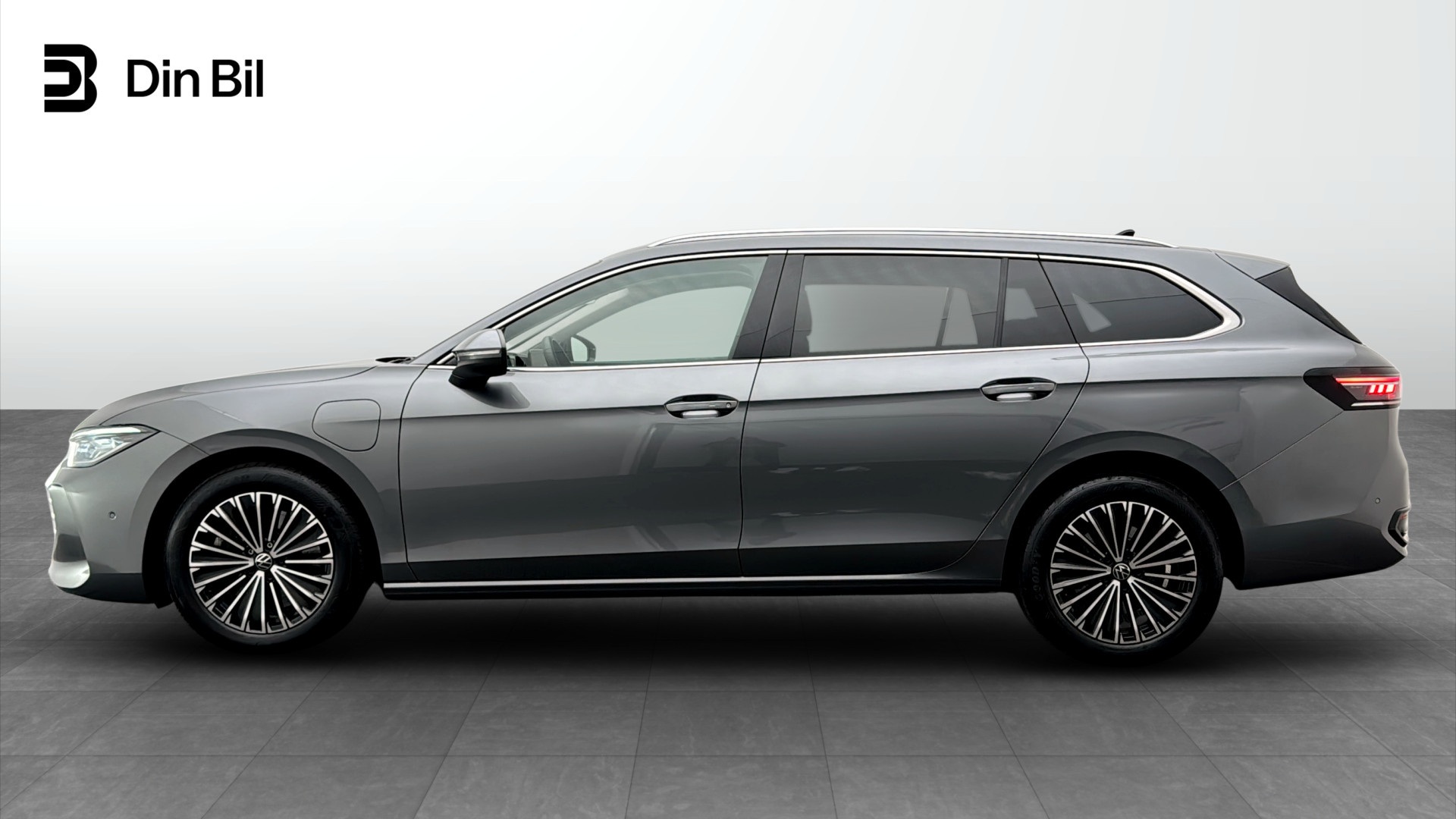 Volkswagen Passat WBS95R