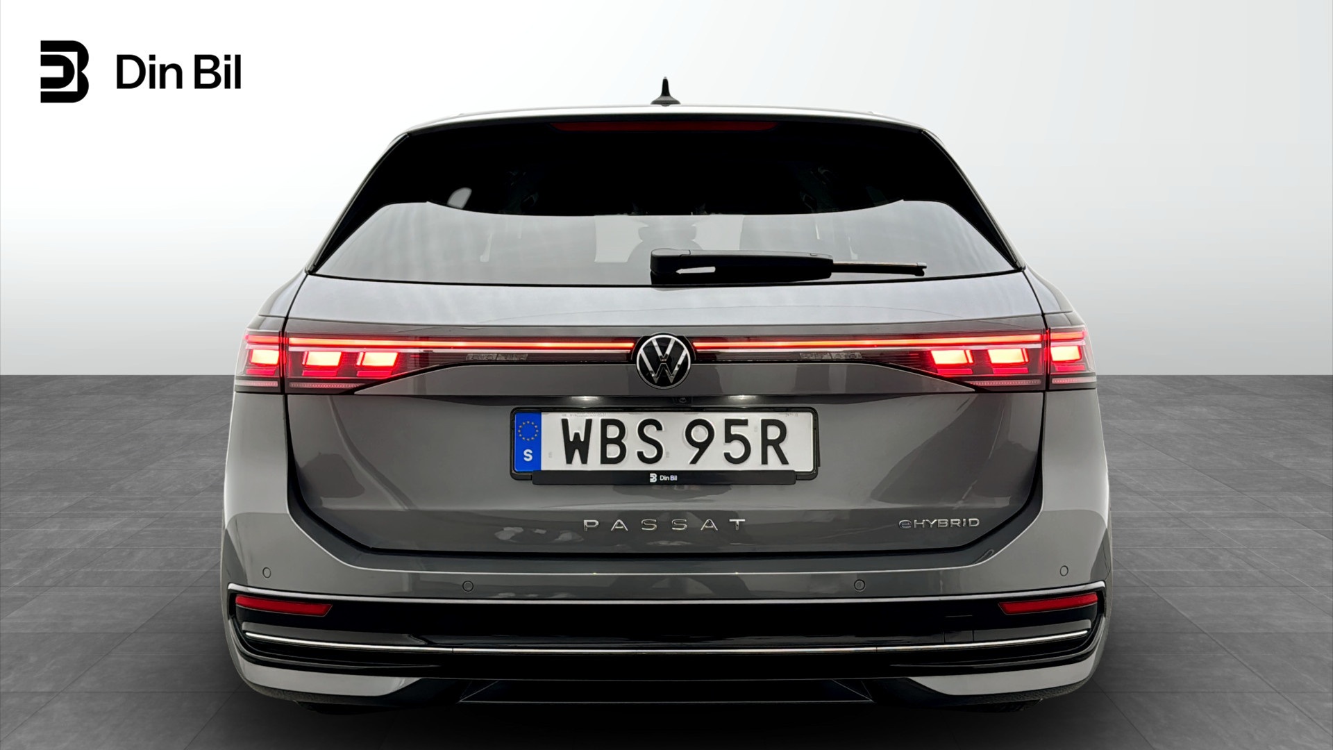 Volkswagen Passat WBS95R