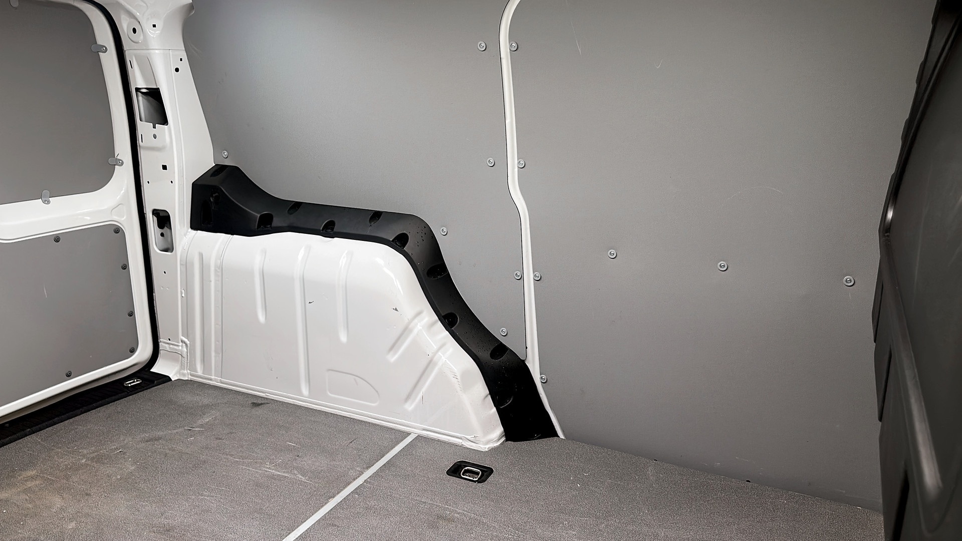 Volkswagen Caddy Cargo WBW83T