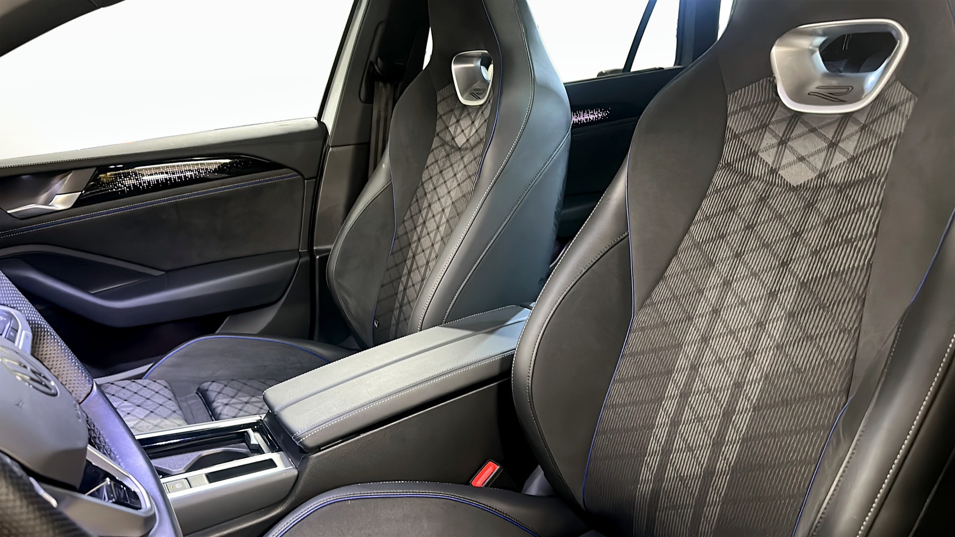 Volkswagen Passat WBZ67K