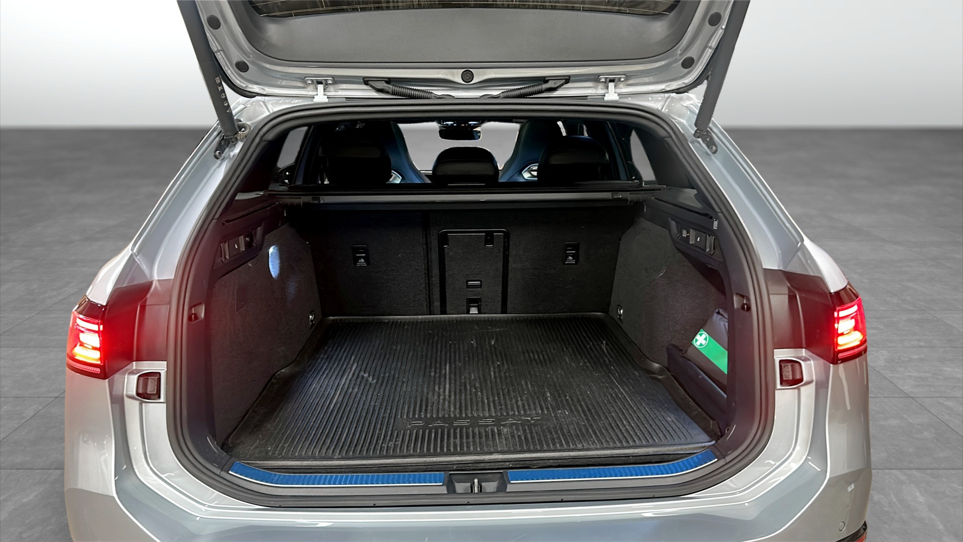 Volkswagen Passat WBZ67K