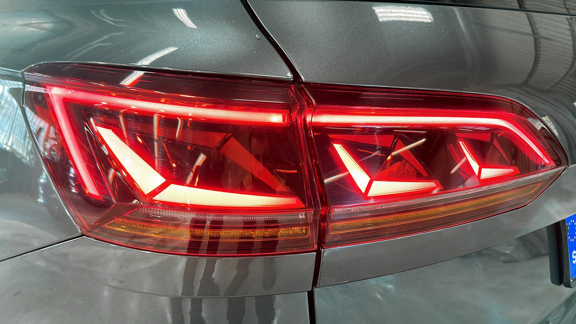 Volkswagen Touareg WBZ816