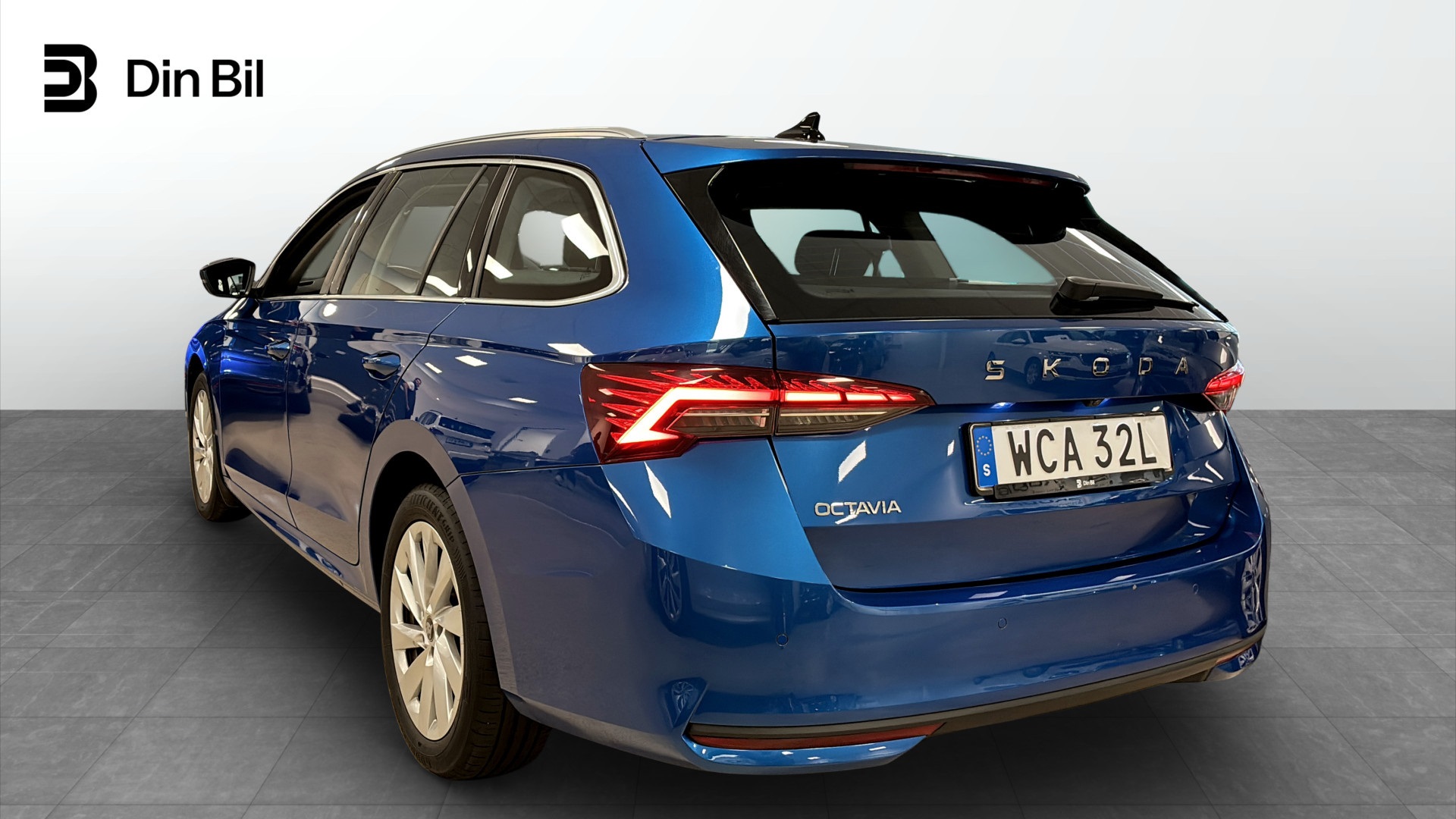 Skoda Octavia Combi WCA32L