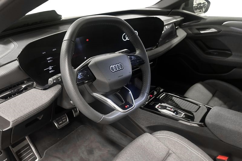 Audi A6 Avant e-tron WCA87S