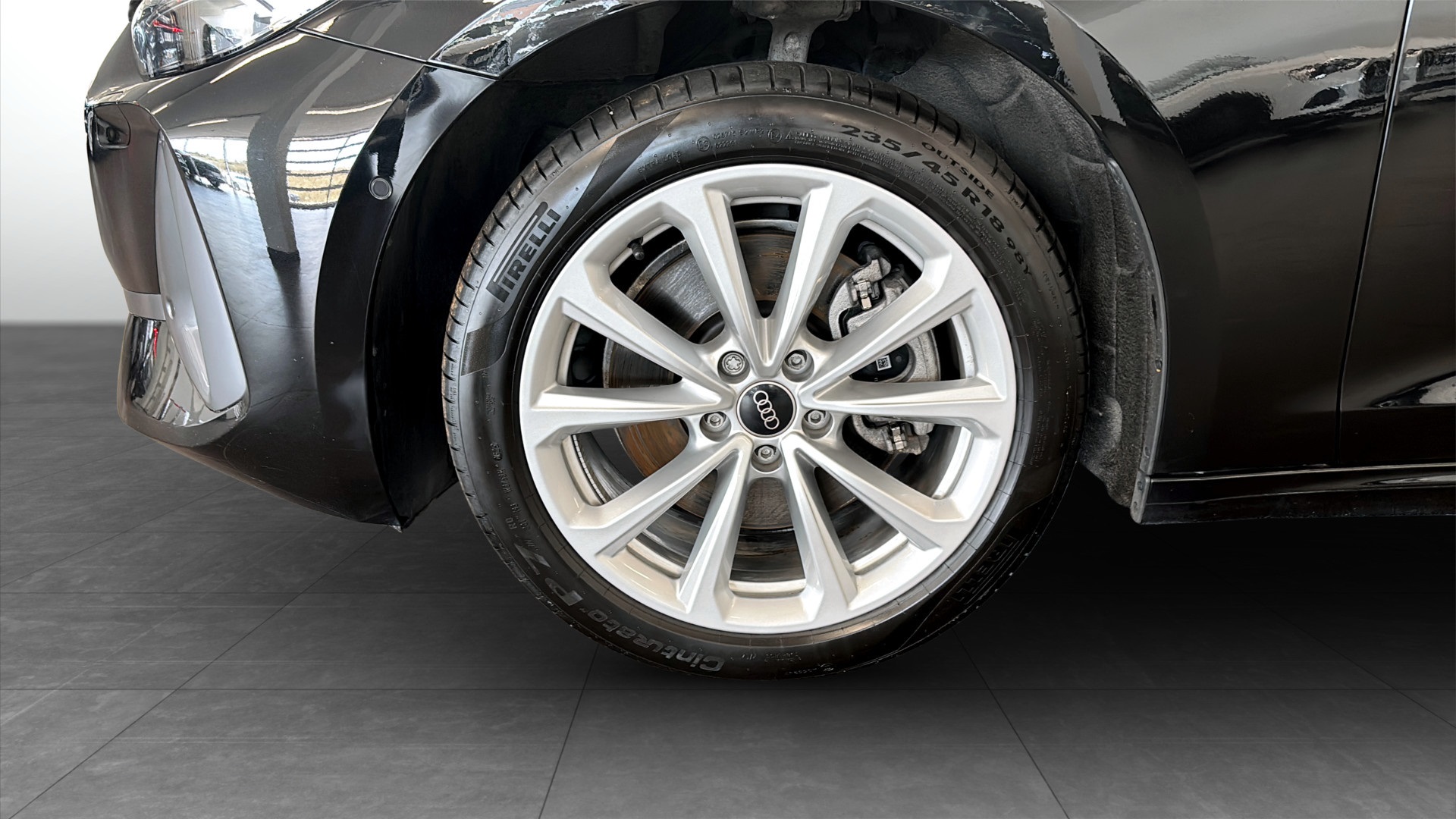 Audi A5 Avant WCB76Z