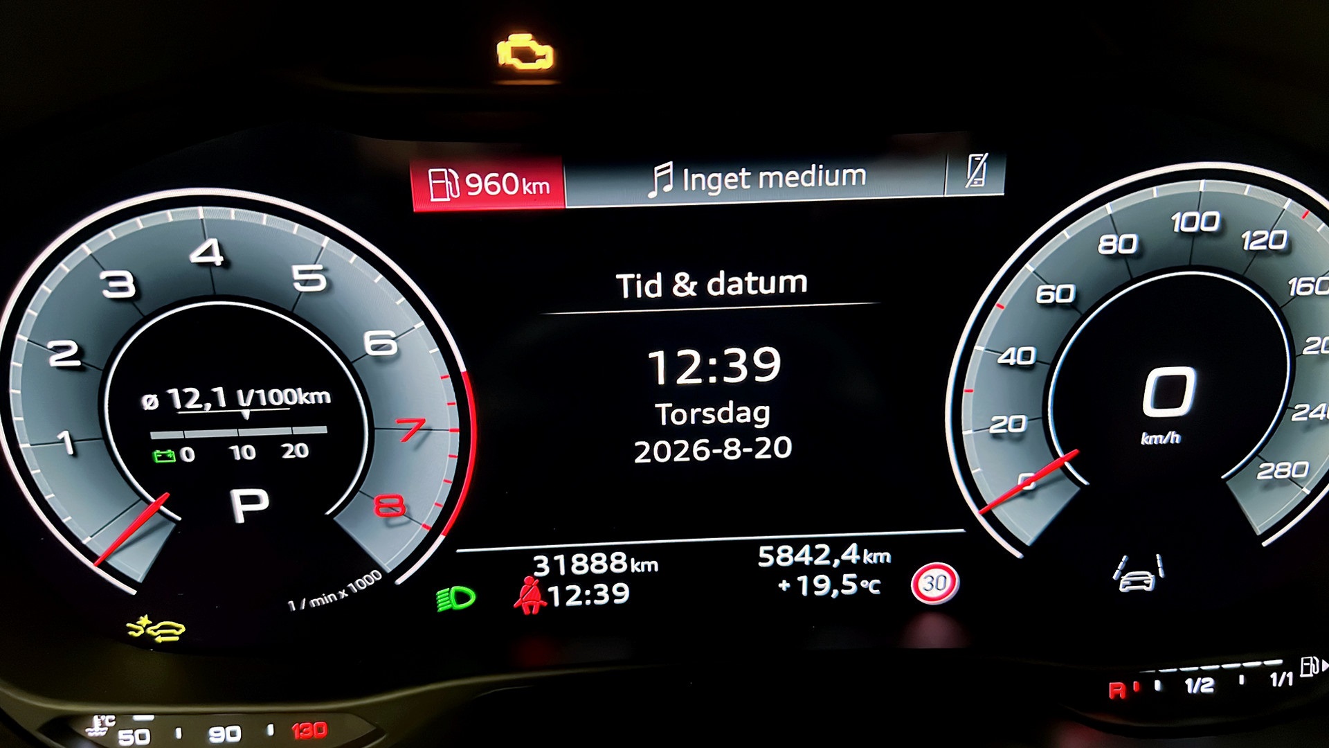 Audi Q2 WCC58M