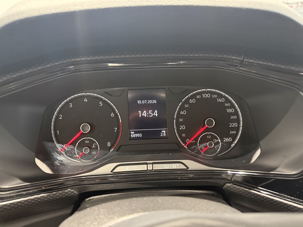 Volkswagen T-Cross WCC819