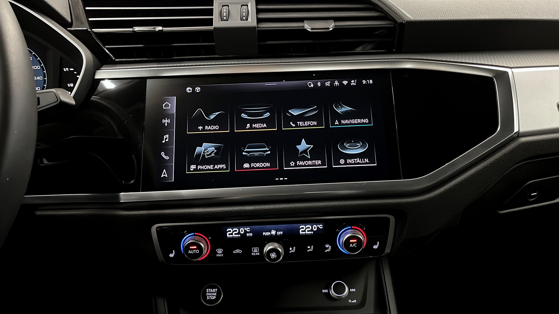 Audi Q3 WCD08D