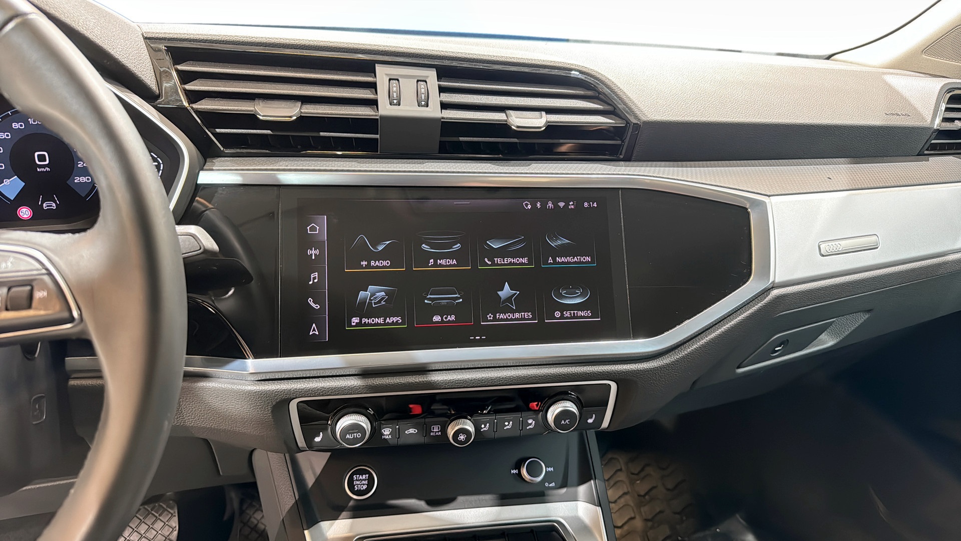 Audi Q3 WCD08E