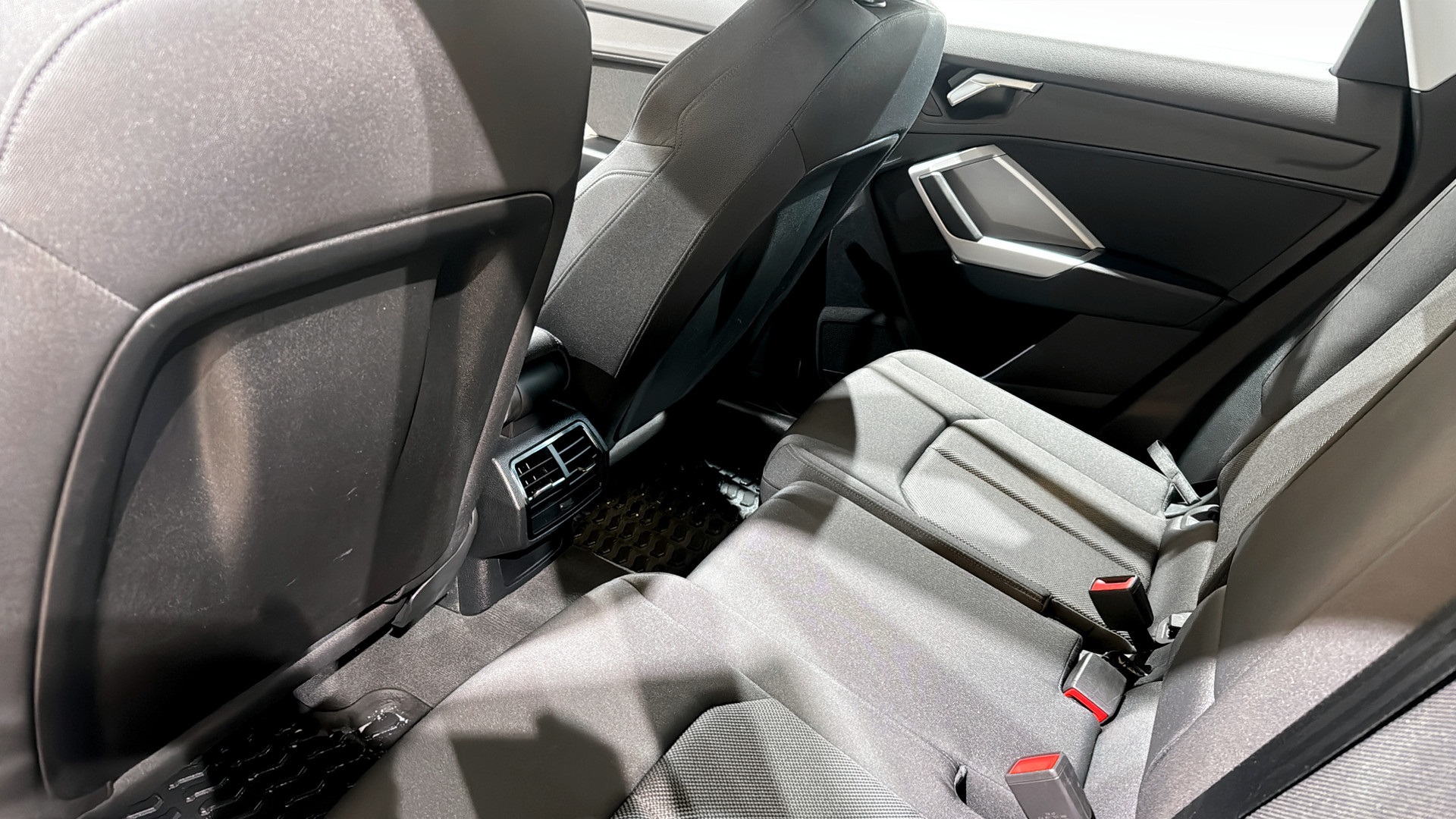 Audi Q3 WCD08E