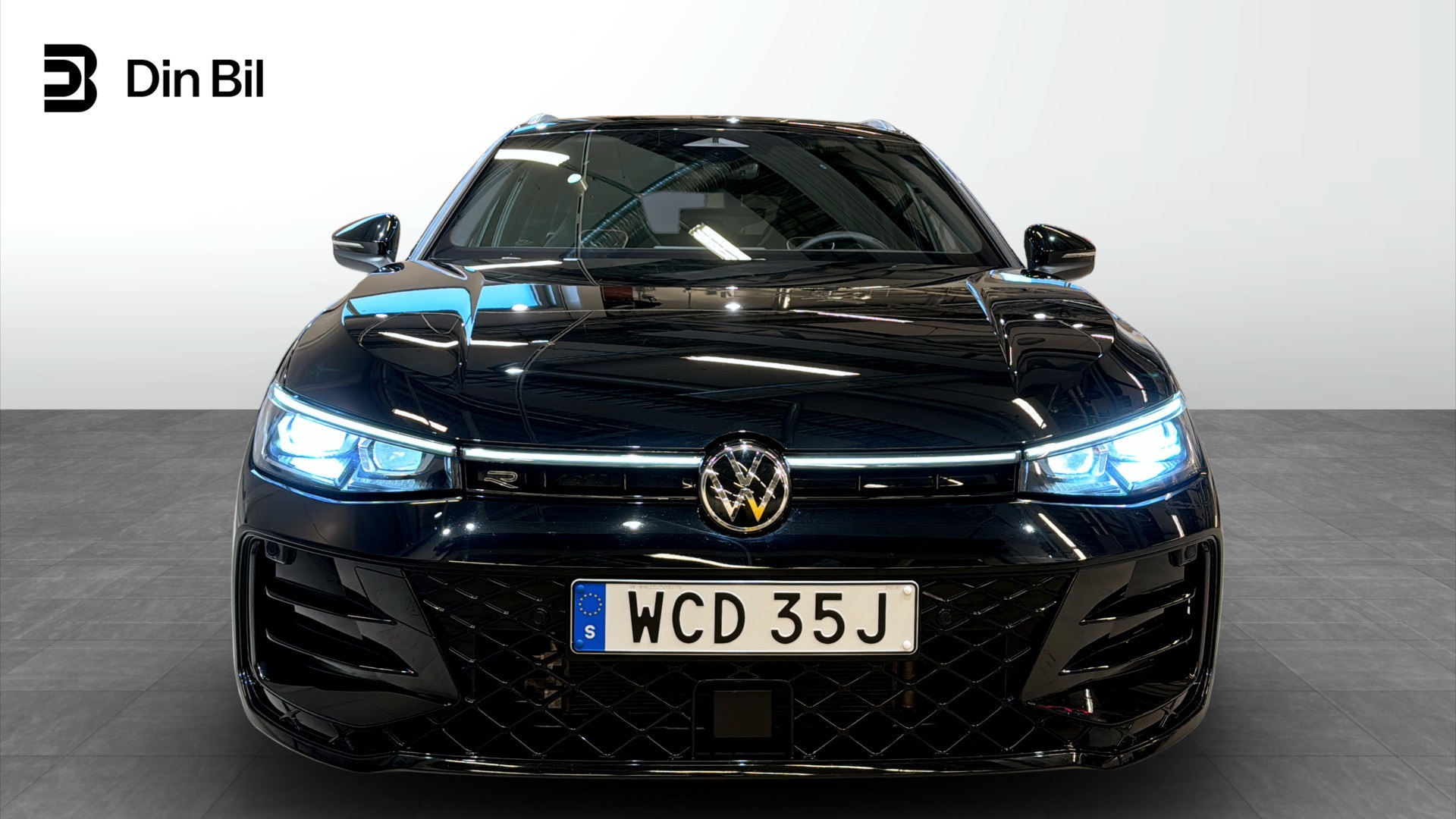 Volkswagen Passat WCD35J