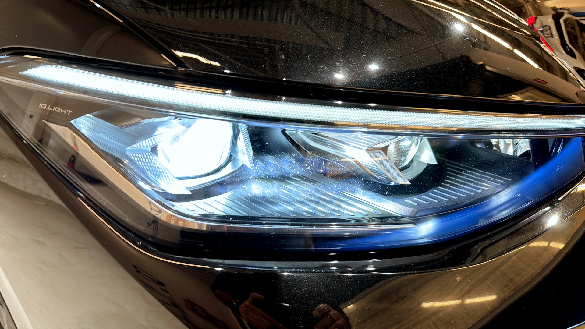 Volkswagen Passat WCD35J