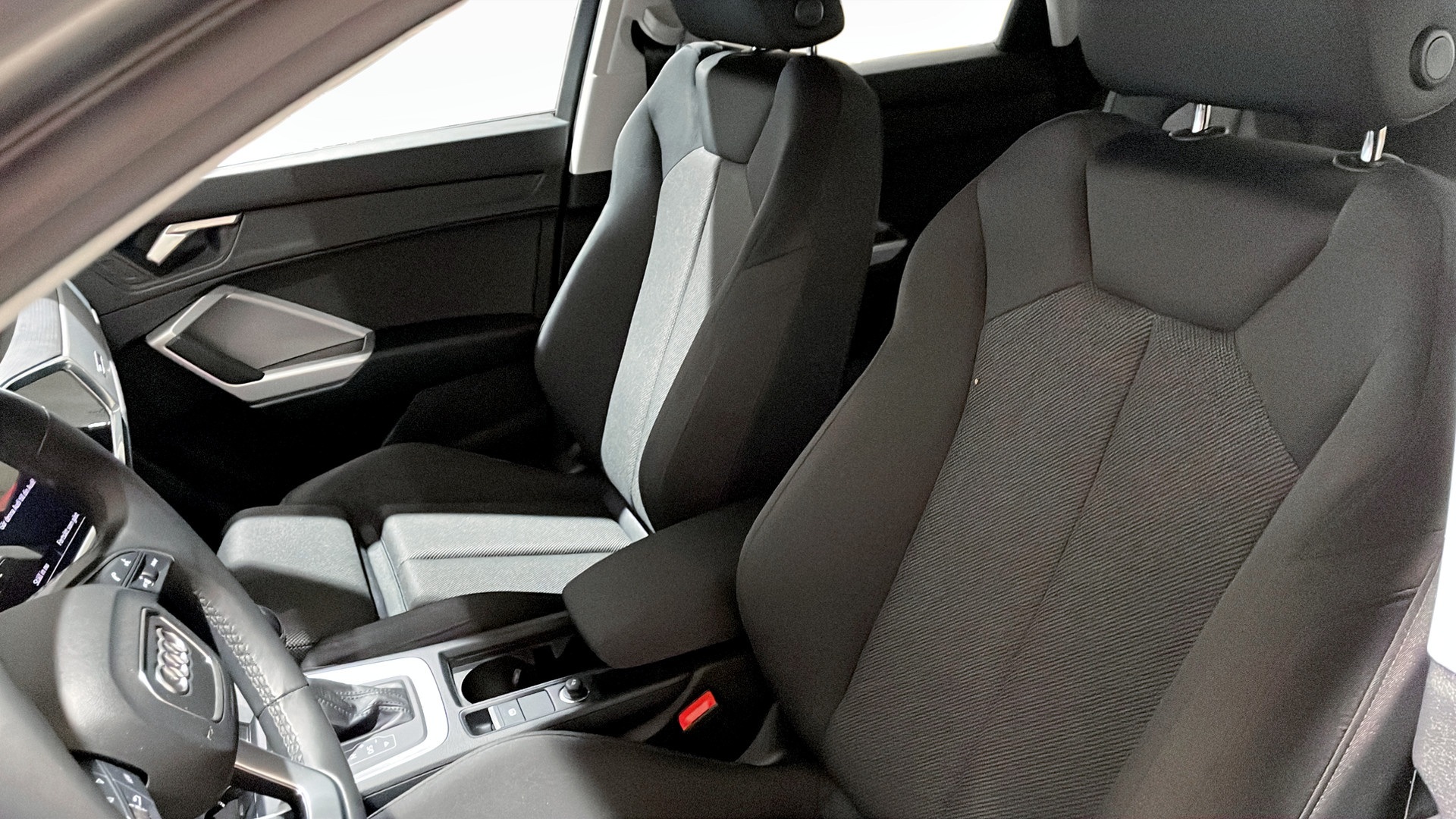 Audi Q3 WCE34Z