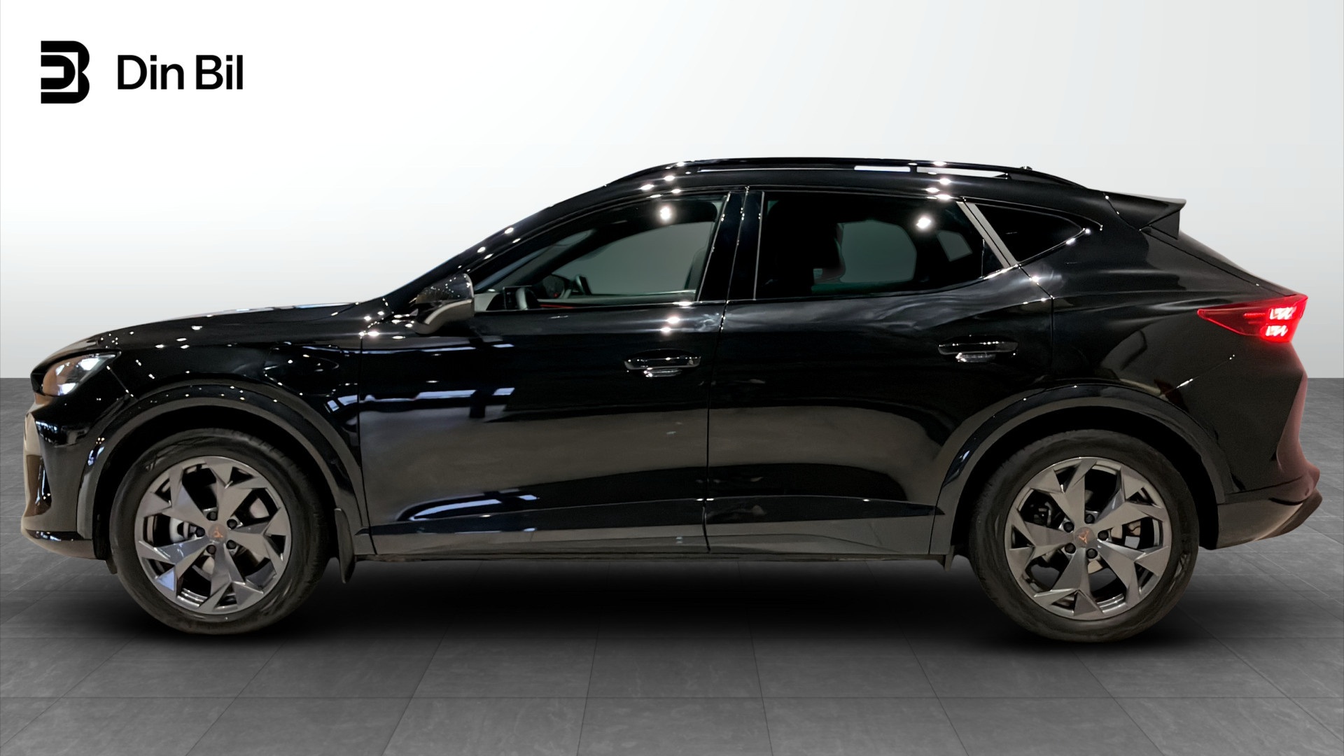 CUPRA Formentor WCE96S