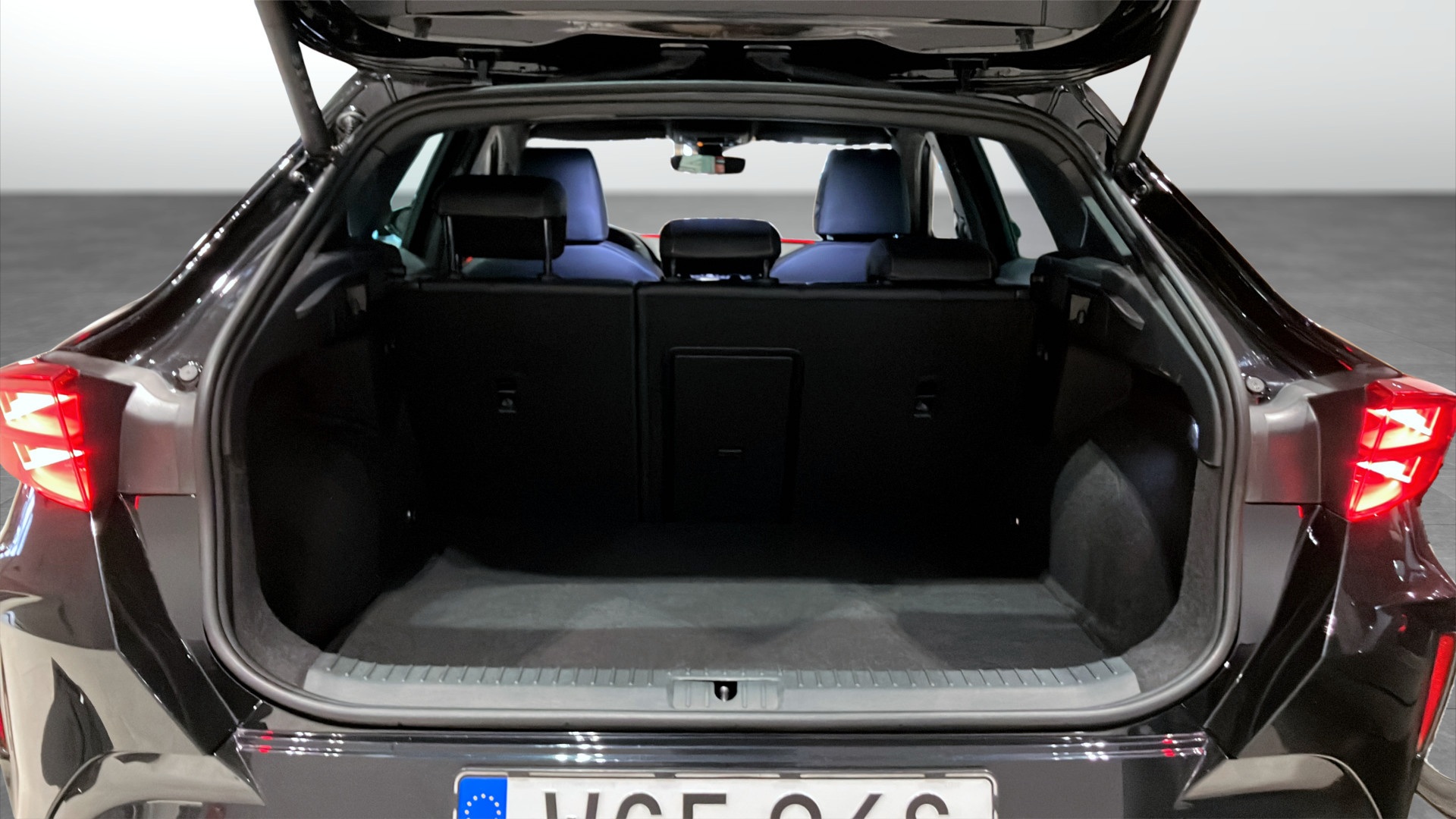CUPRA Formentor WCE96S