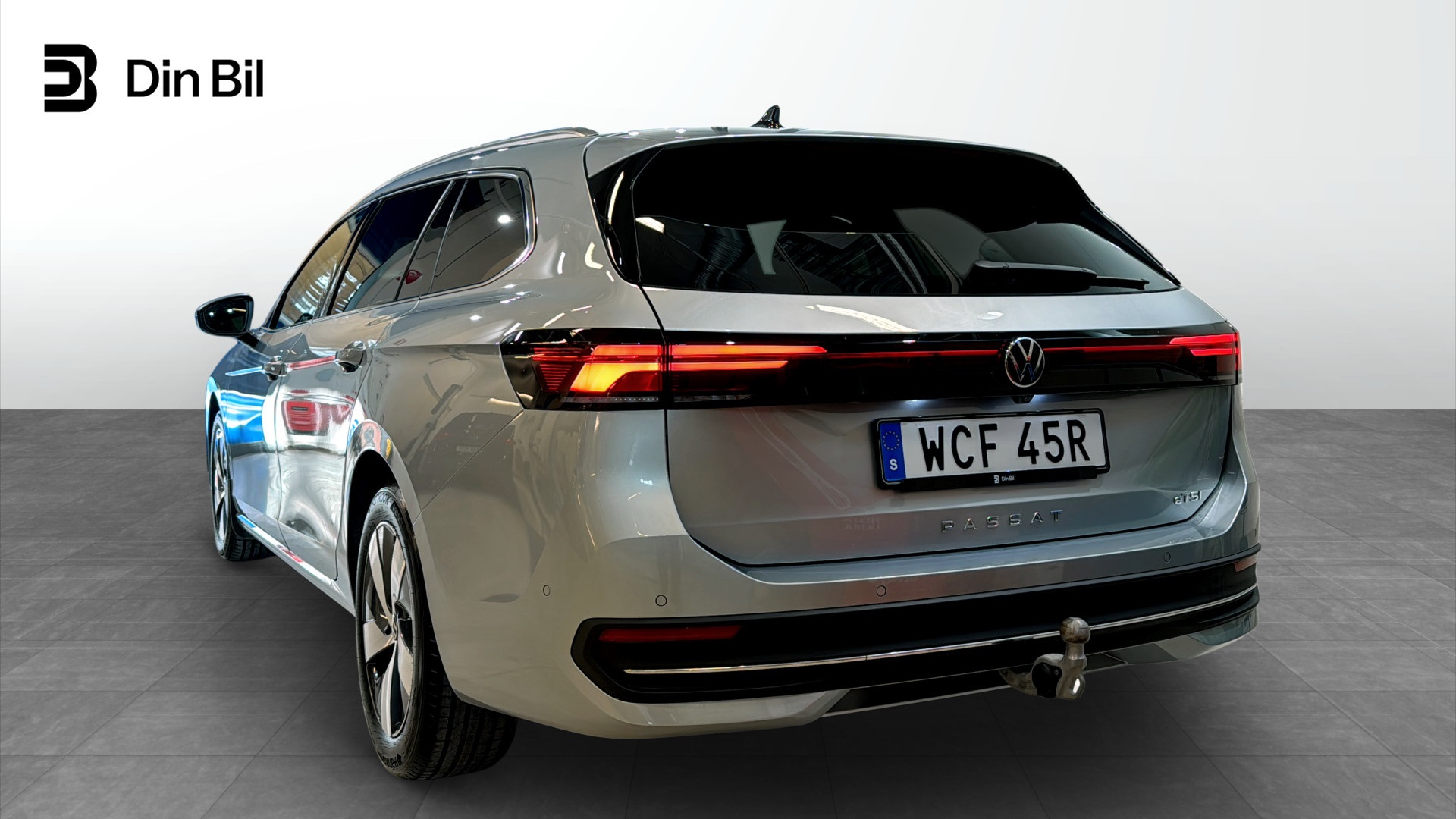 Volkswagen Passat Sportscombi WCF45R