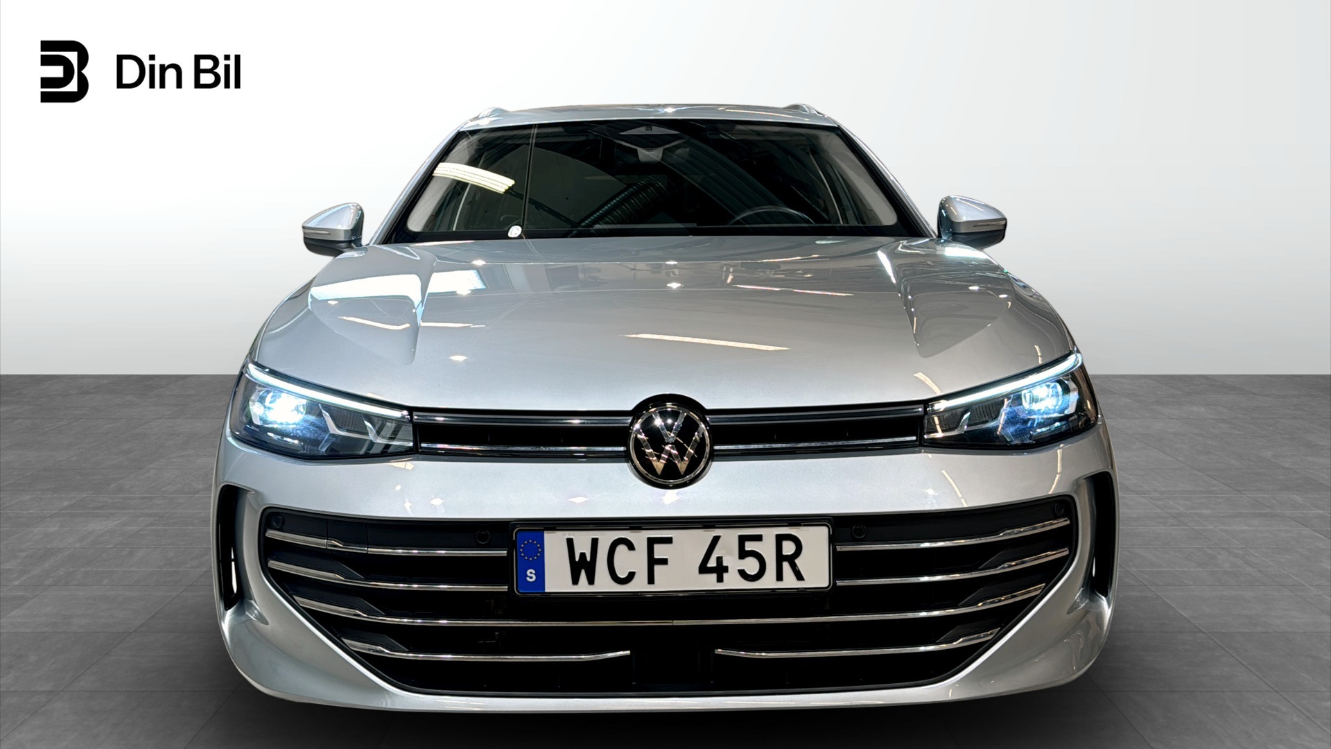 Volkswagen Passat Sportscombi WCF45R