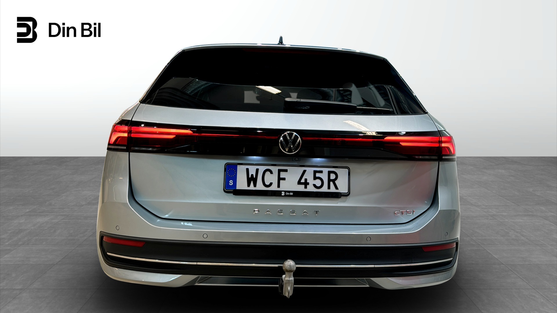 Volkswagen Passat Sportscombi WCF45R