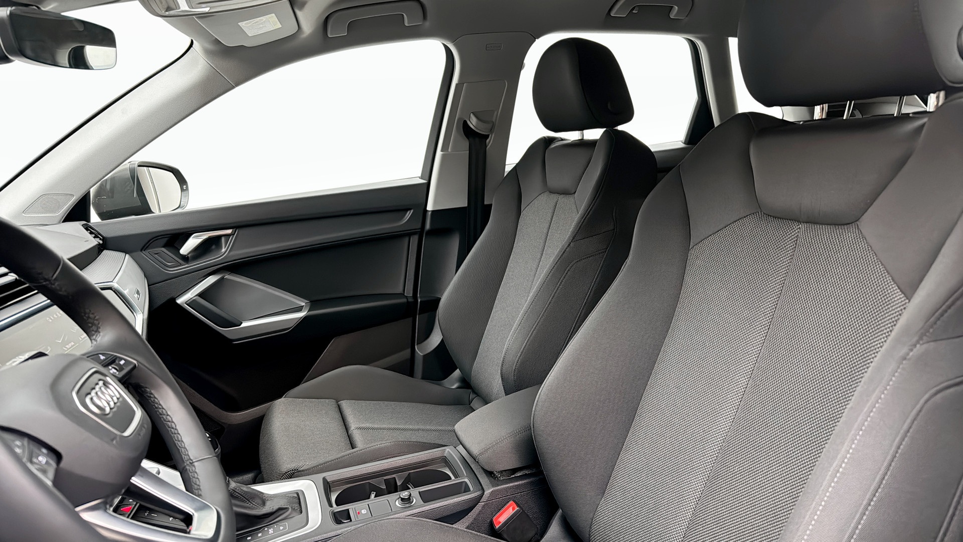 Audi Q3 WCF46D