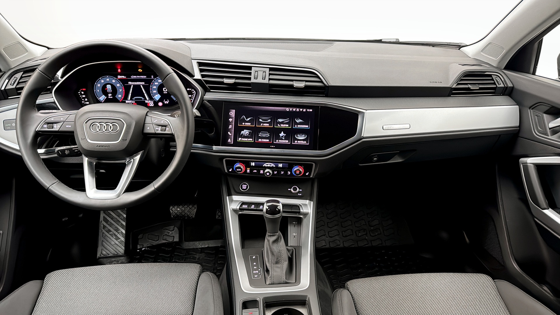 Audi Q3 WCF46D