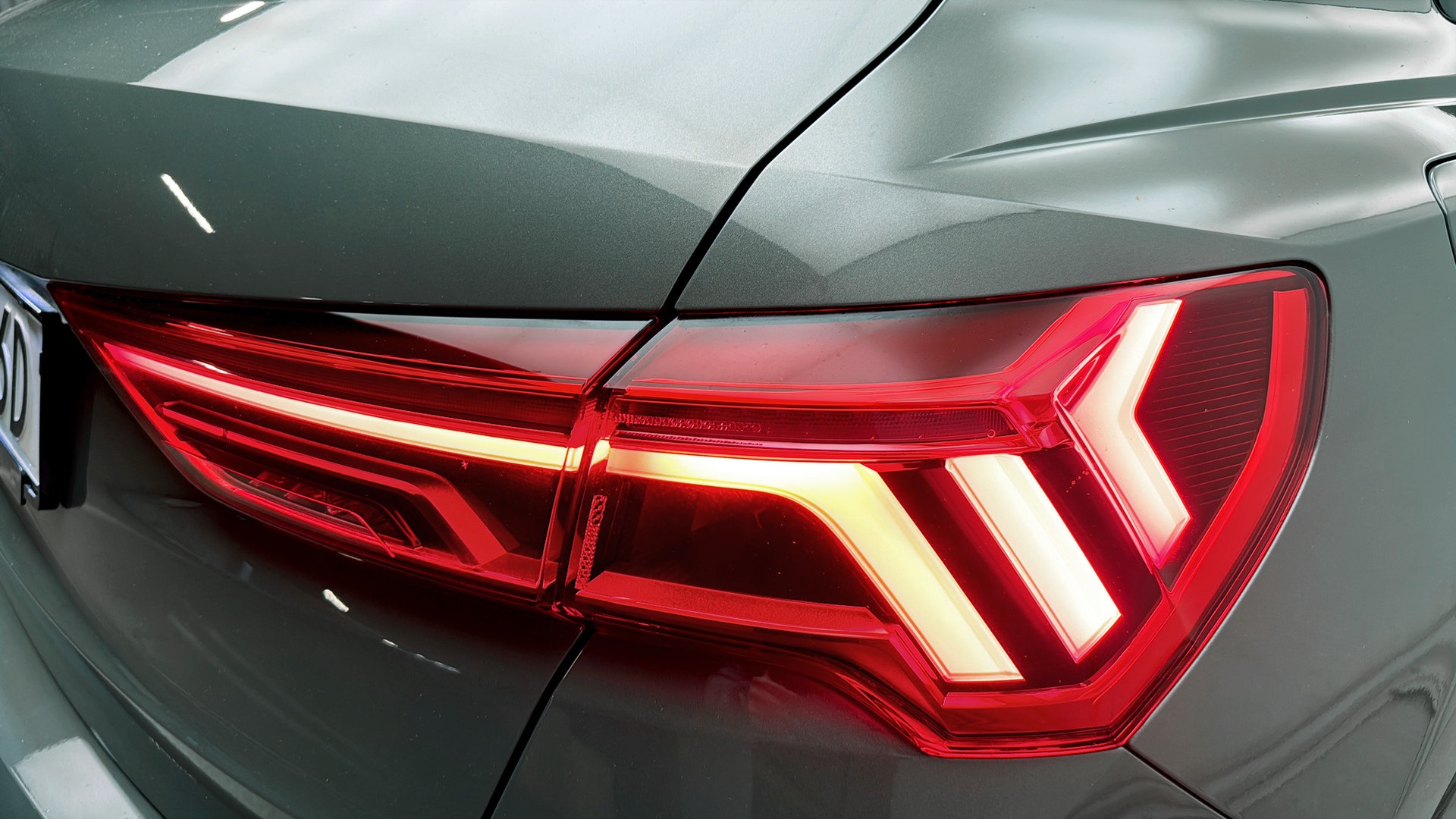 Audi Q3 WCF46D