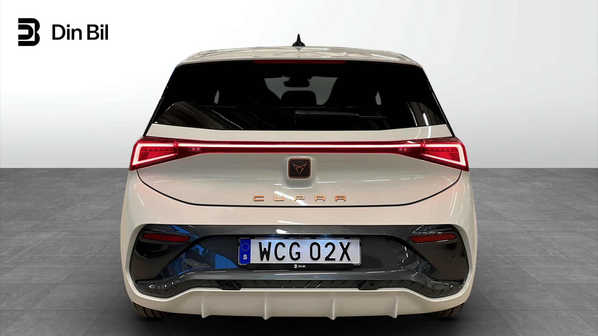 CUPRA Born WCG02X