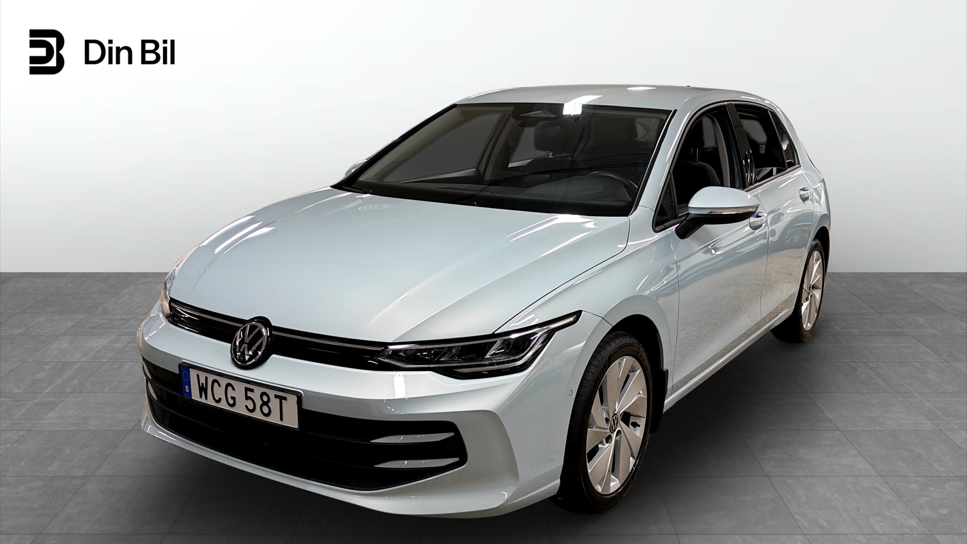 Volkswagen Golf WCG58T