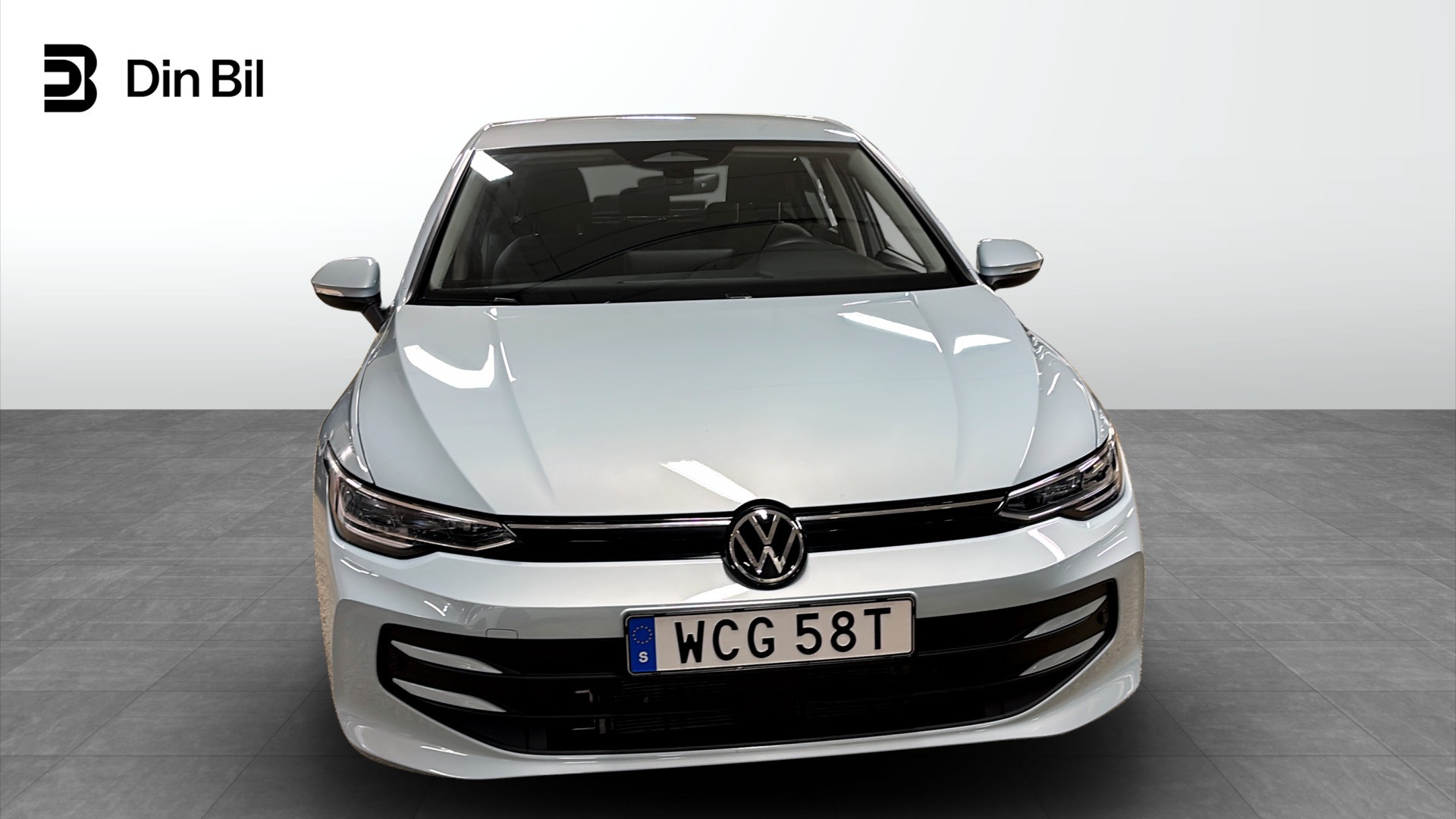 Volkswagen Golf WCG58T