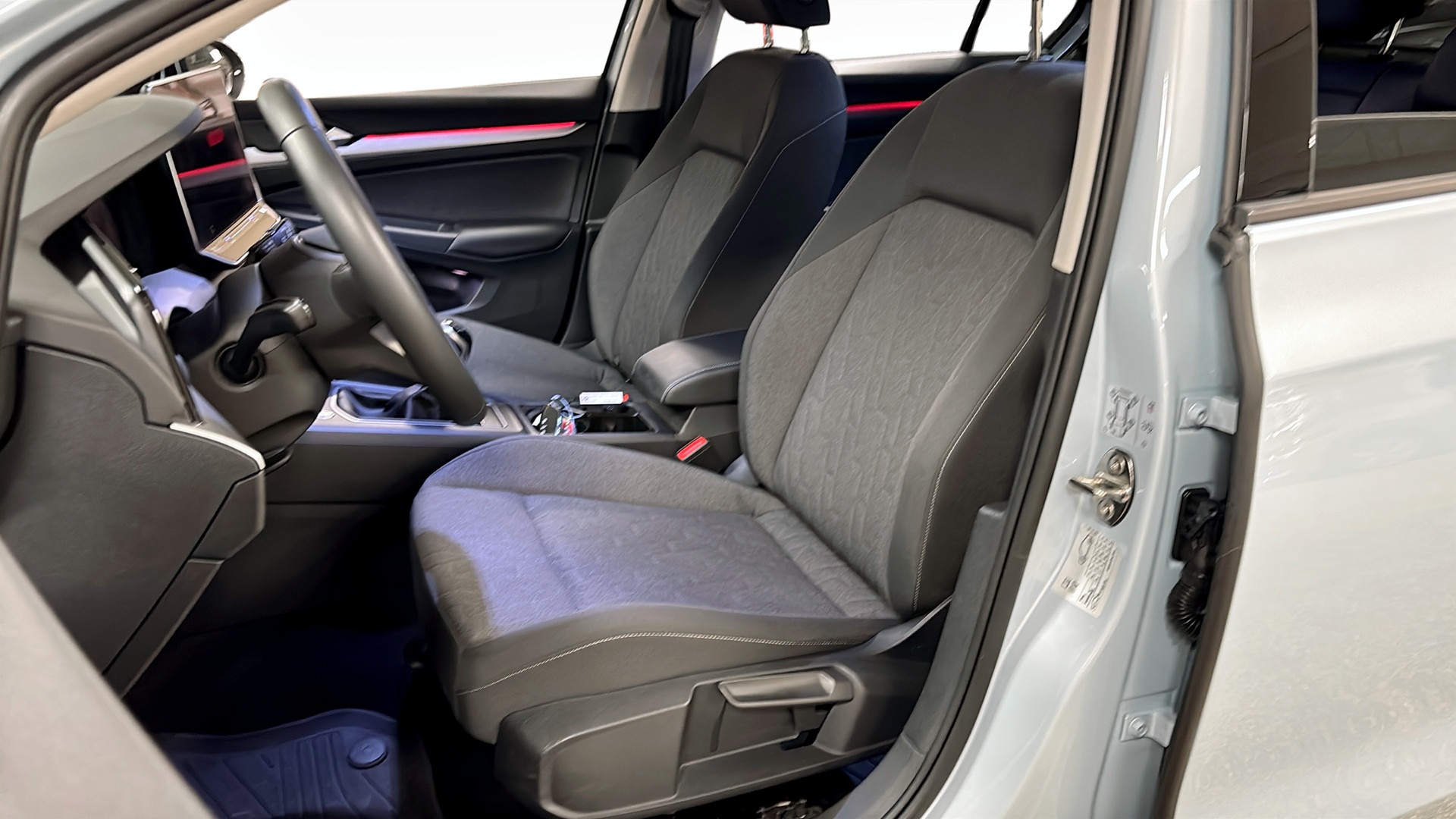 Volkswagen Golf WCG58T