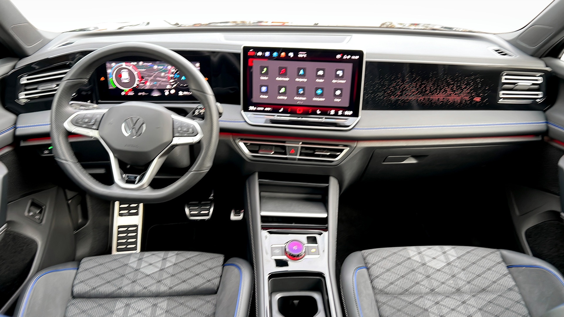 Volkswagen Tiguan WCG90J