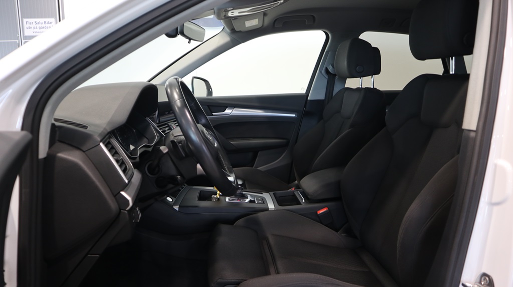 Audi Q5 WCJ81F
