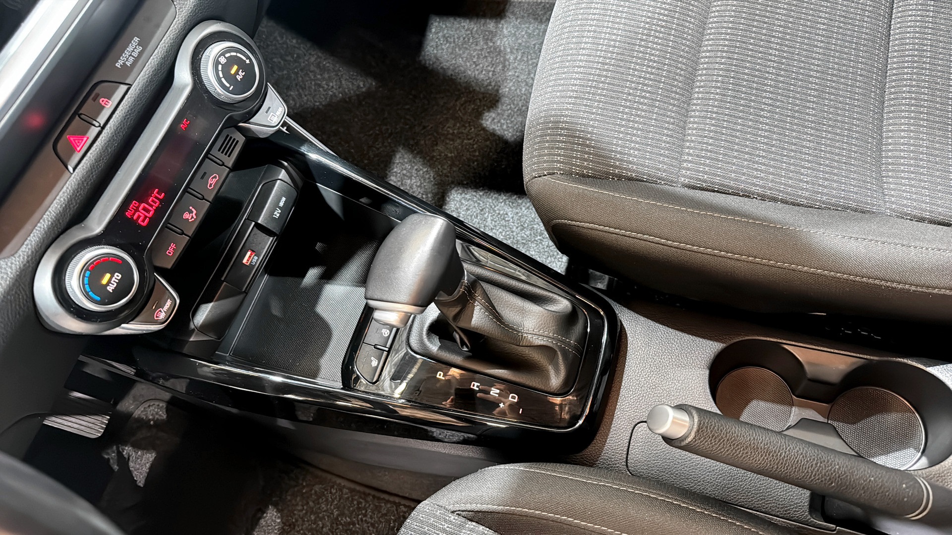Kia Stonic WCK20S