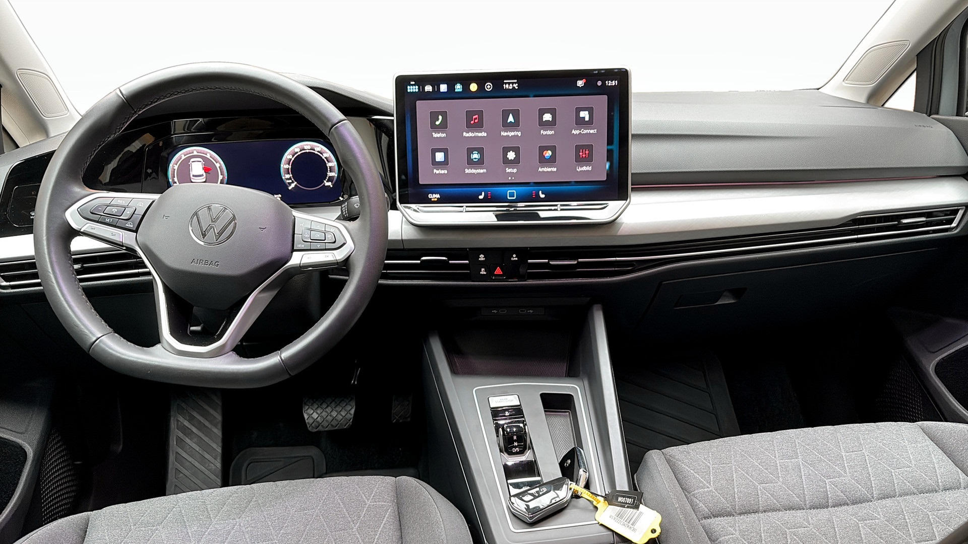 Volkswagen Golf WCM12T